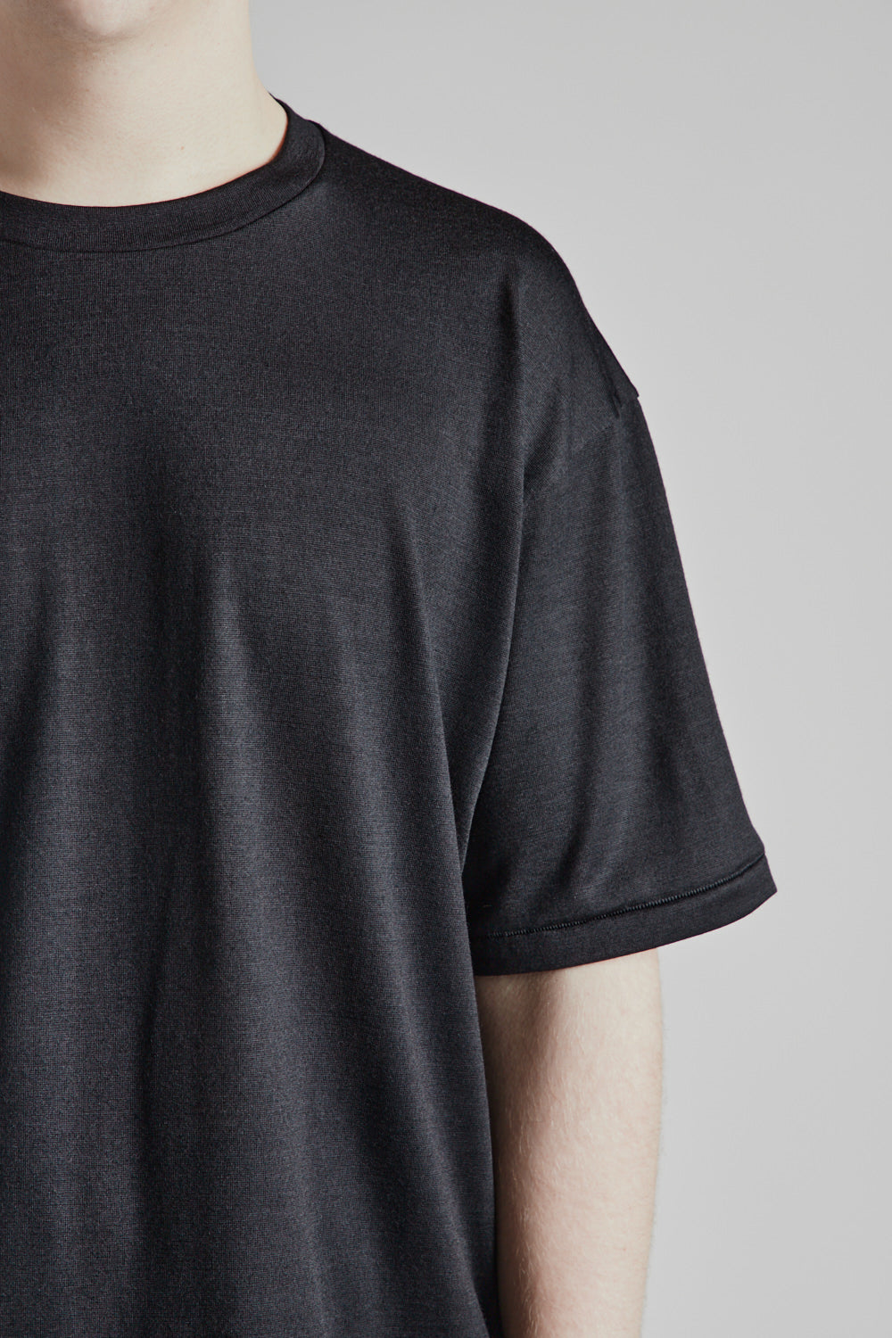 Allterrain 81 Tough Wool 180 H/S T-Shirts in Black