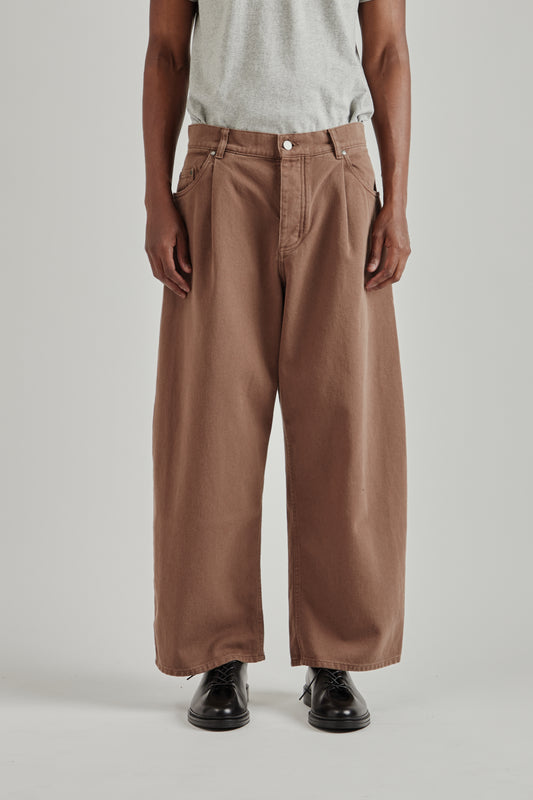 A Kind Of Guise FW26 Duma Pleated Pants Washed Brown Twill0048