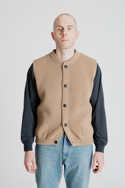 Andersen-Andersen Skipper Vest in Camel