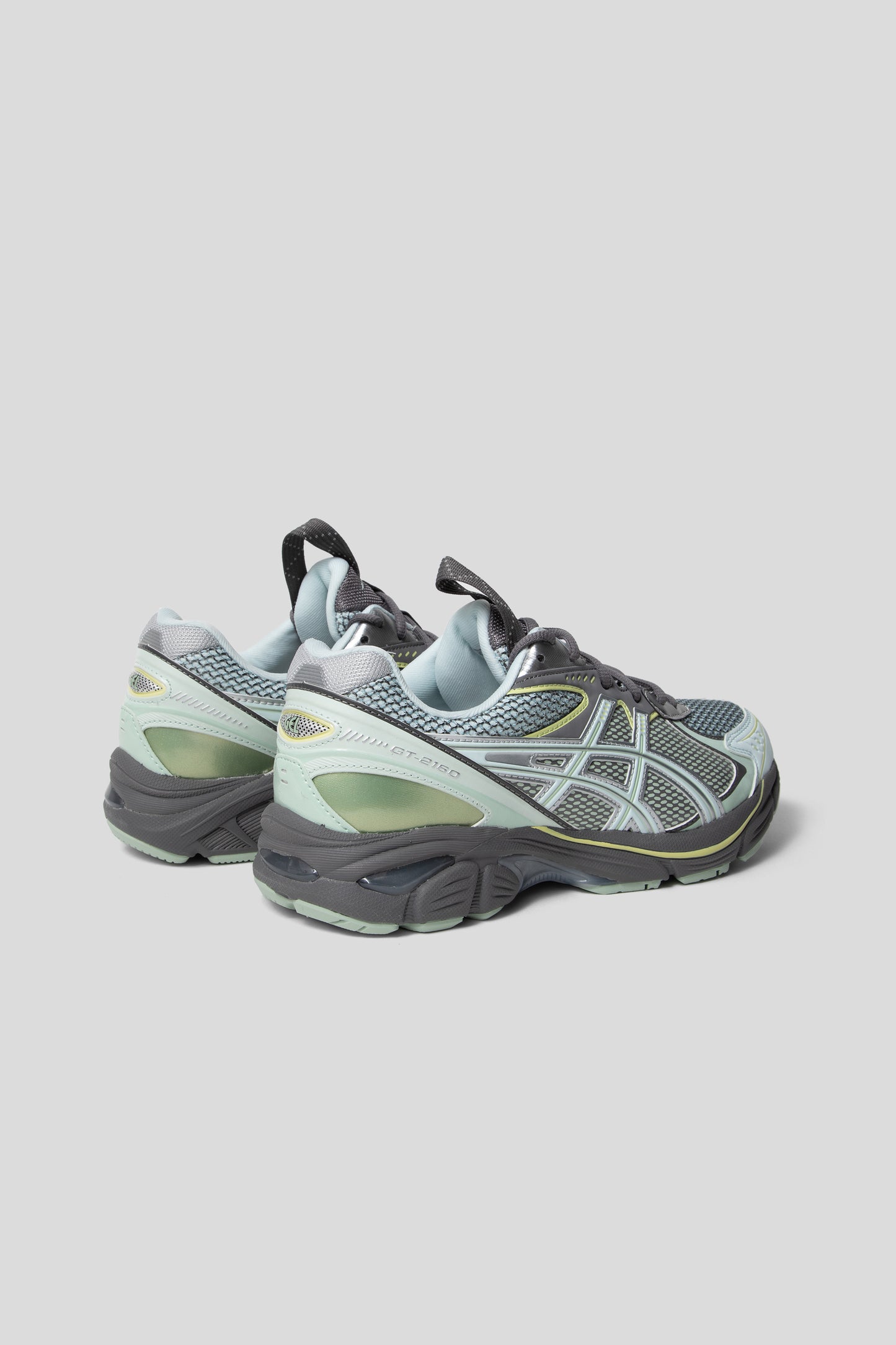 Asics UB6-S GT-2160 in Arctic Blue and Carbon.