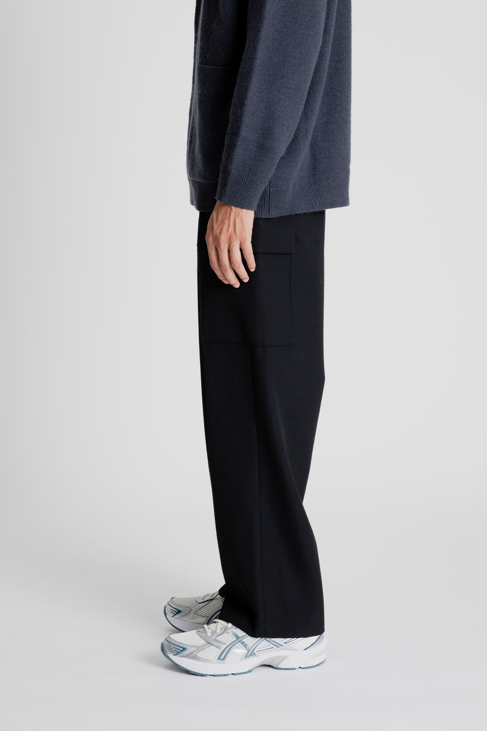 ATON Back Satin Field Cargo Pants in Black