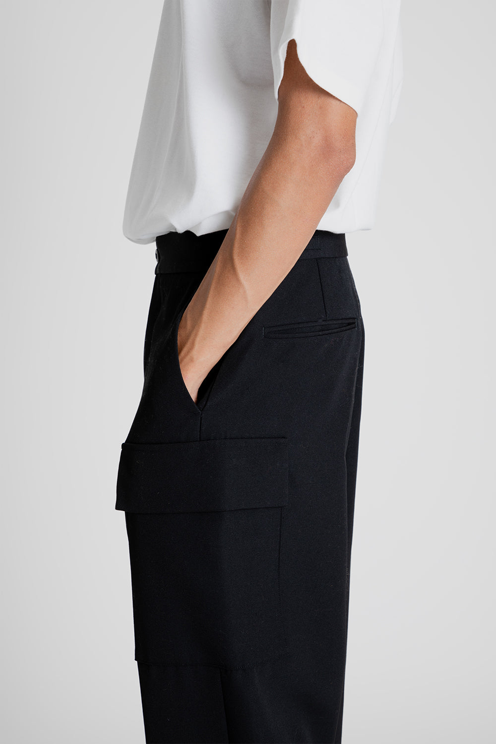 ATON Back Satin Field Cargo Pants in Black