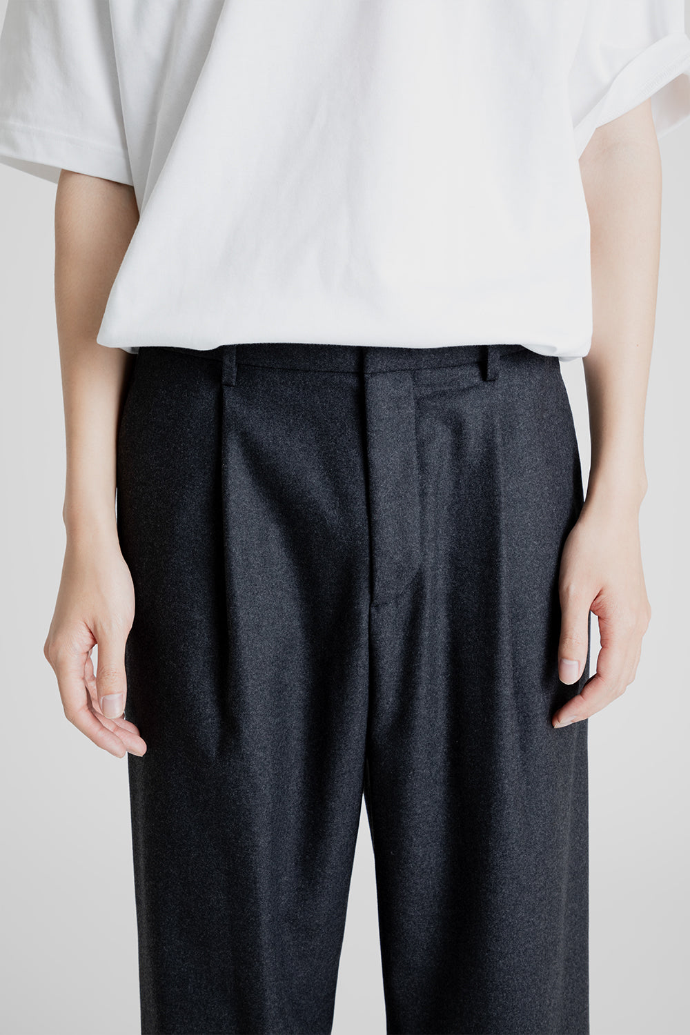 Aton Merino College Flannel Wide Pants in Charcoal Gray