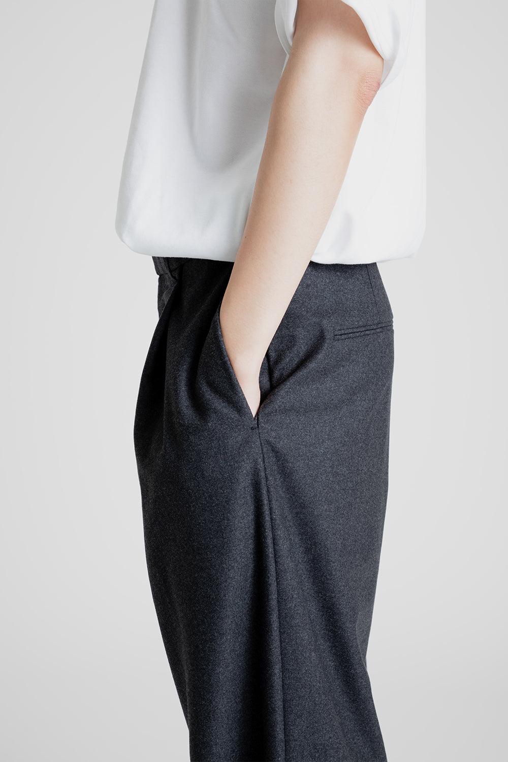 Aton Merino College Flannel Wide Pants in Charcoal Gray