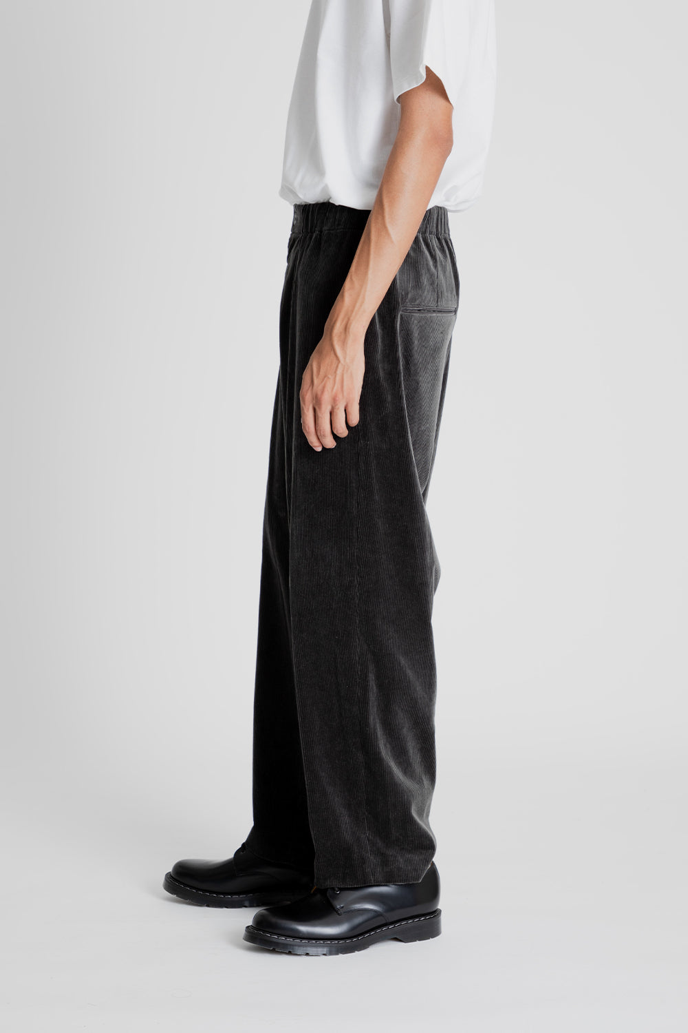 ATON Suvin Corduroy Easy Wide Pants in Charcoal Gray
