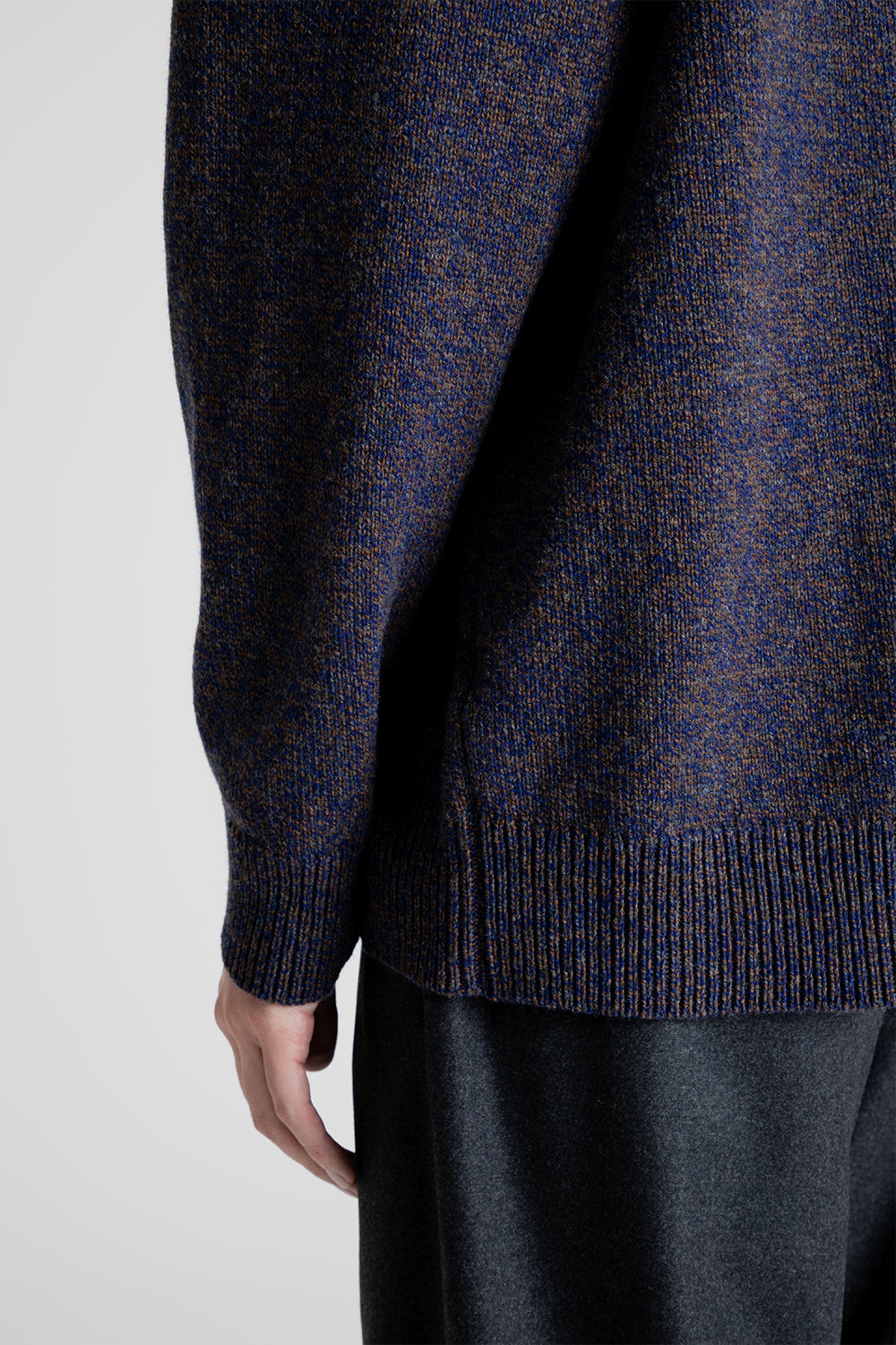 Aton Wool Mouline Mockneck Sweater in Navy