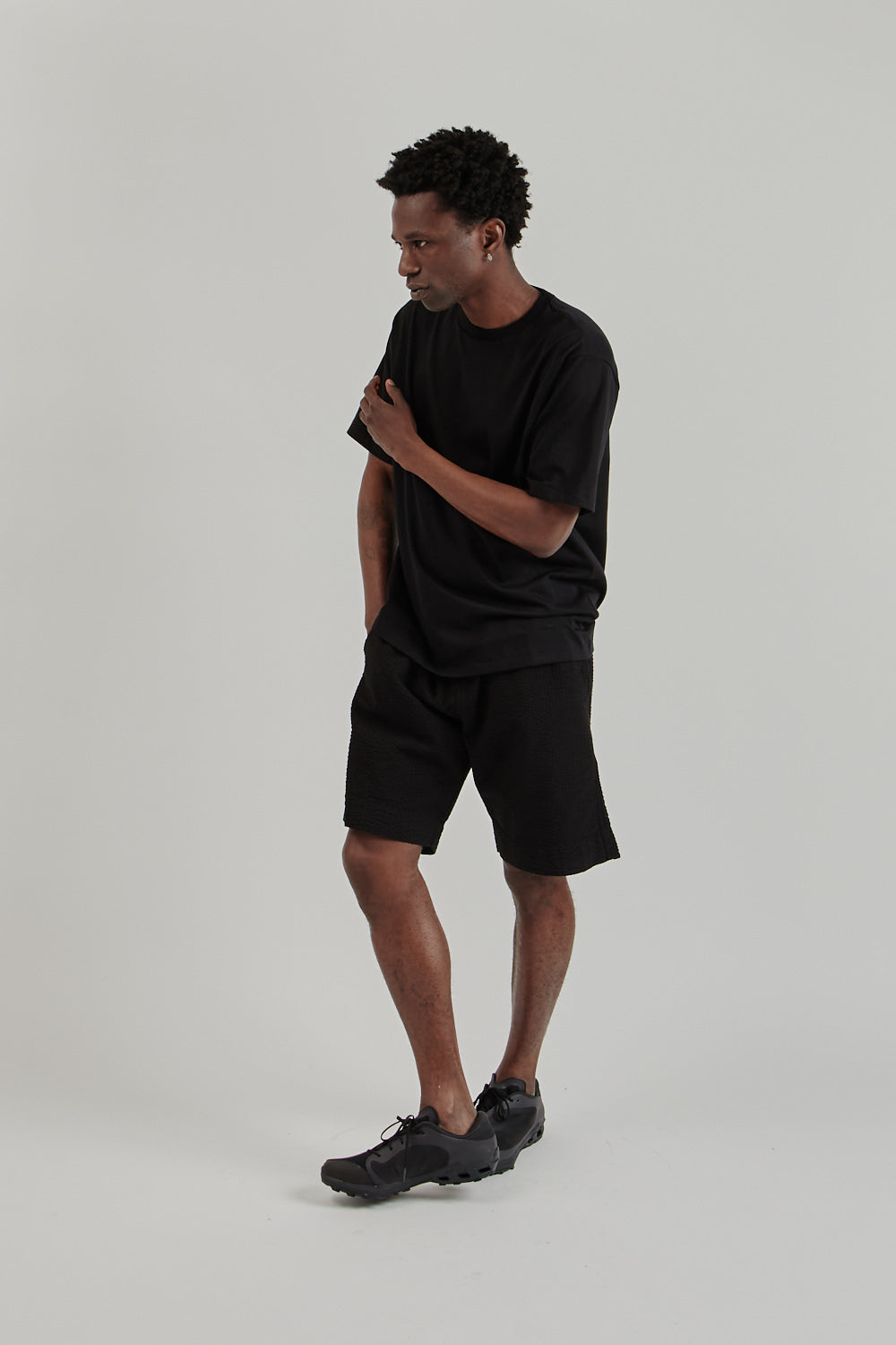Batoner SS25 Royal Organic Cotton T Shirt Black 01