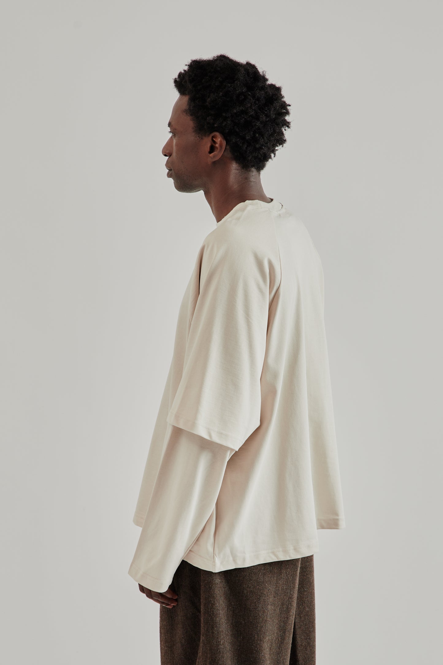Estudio Niksen FW25 Longsleeve Layered Tee Off White4
