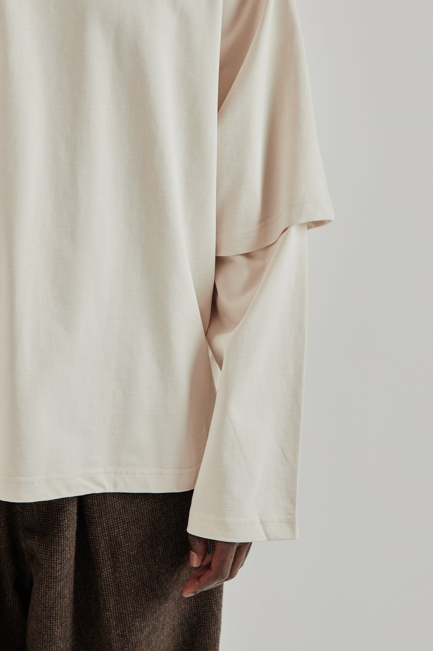 Estudio Niksen FW25 Longsleeve Layered Tee Off White8