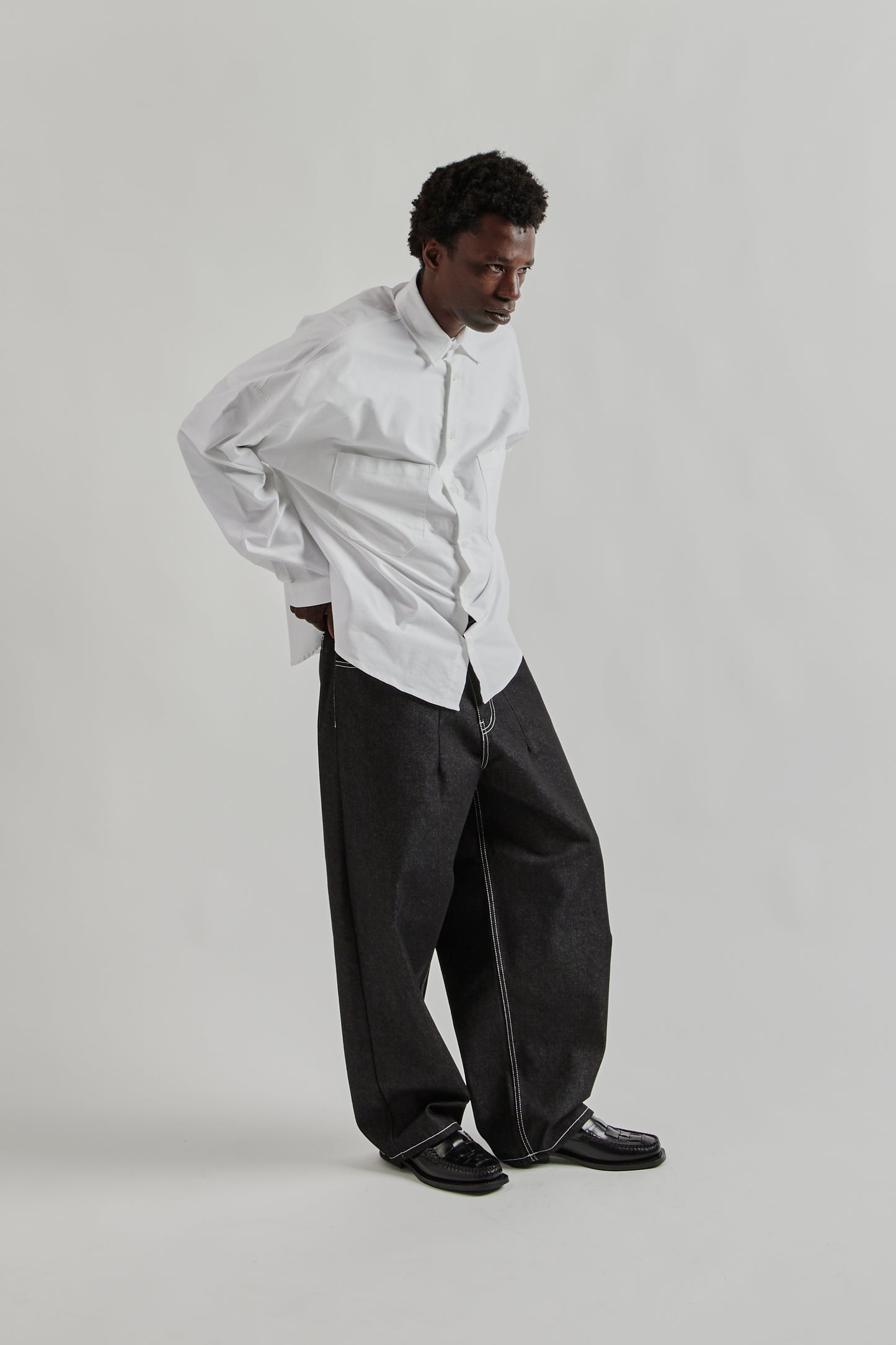Estudio Niksen FW25 Oxford Balloon Shirt White 10