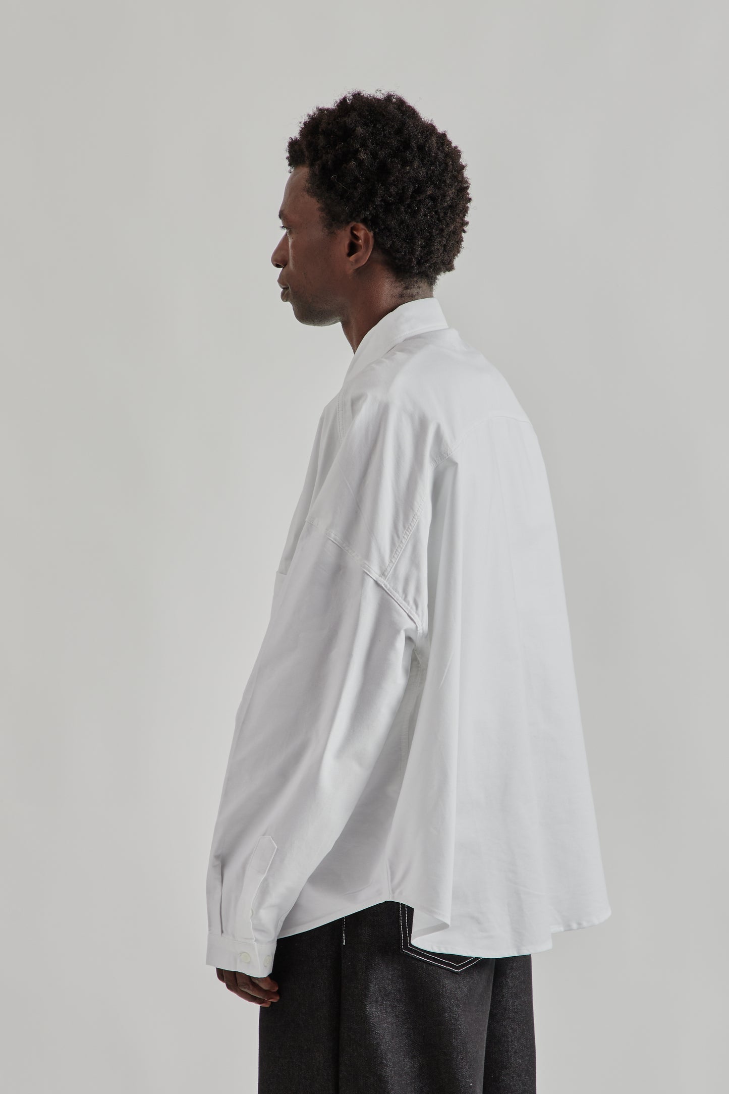 Estudio Niksen FW25 Oxford Balloon Shirt White 4