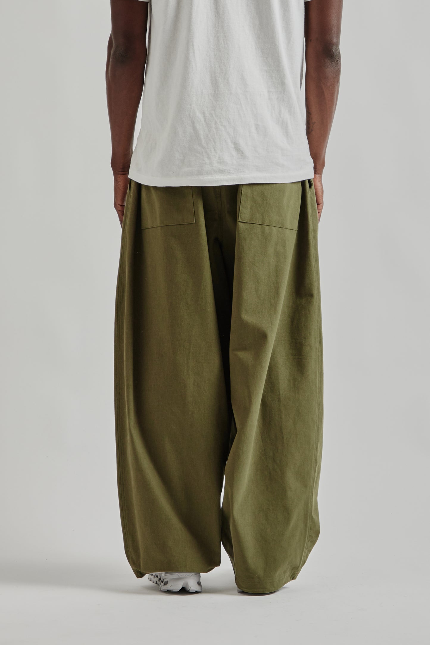Estudio Niksen FW25 Panelled Balloon Pants Khaki 26