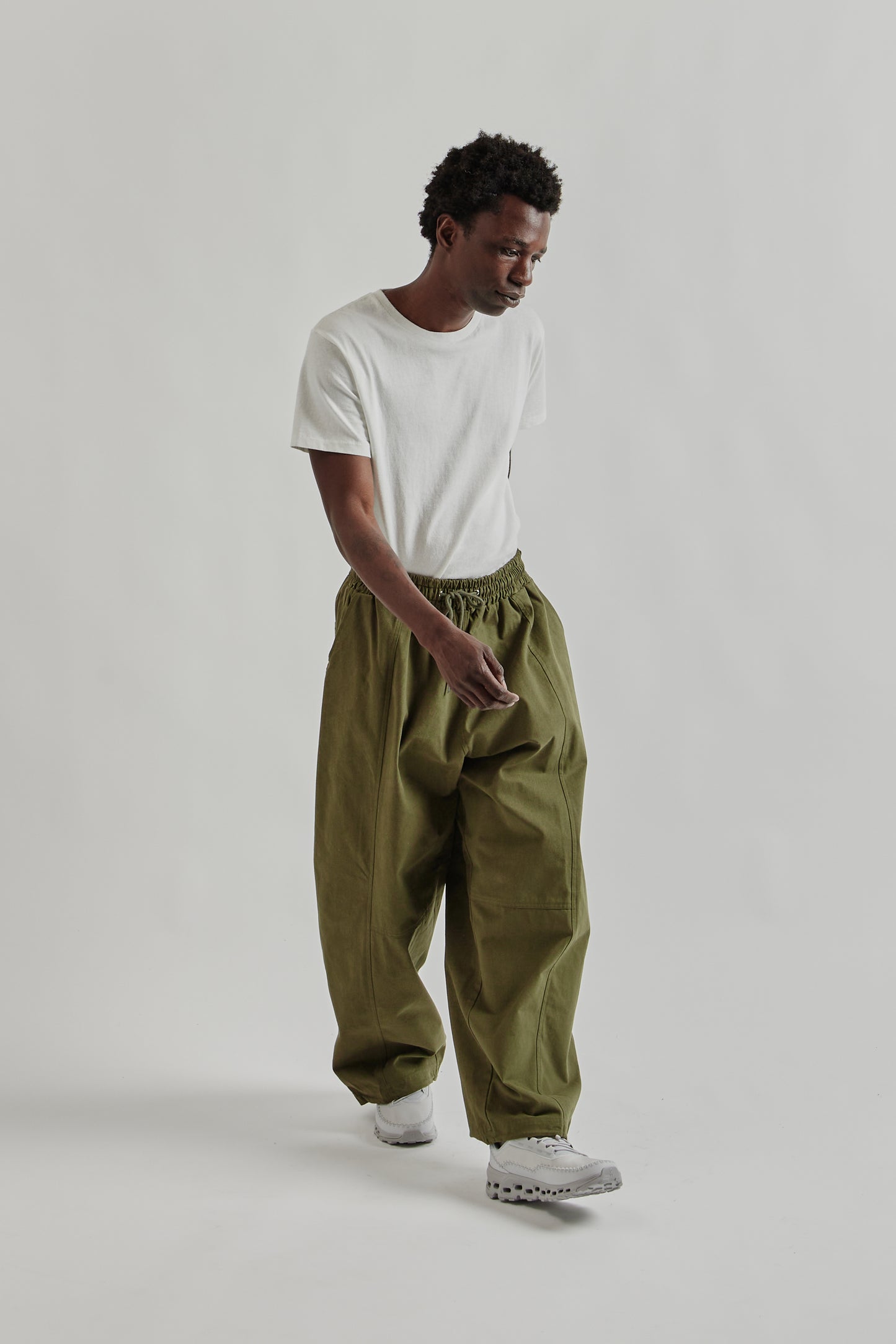Estudio Niksen FW25 Panelled Balloon Pants Khaki 35