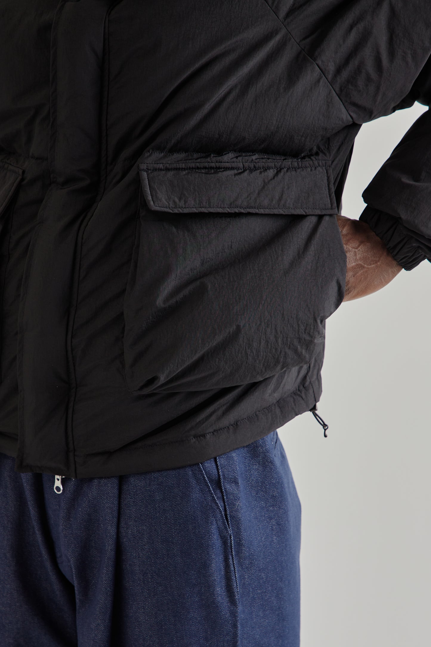 Estudio Niksen FW25 Raglan Puffer Jacket Black9