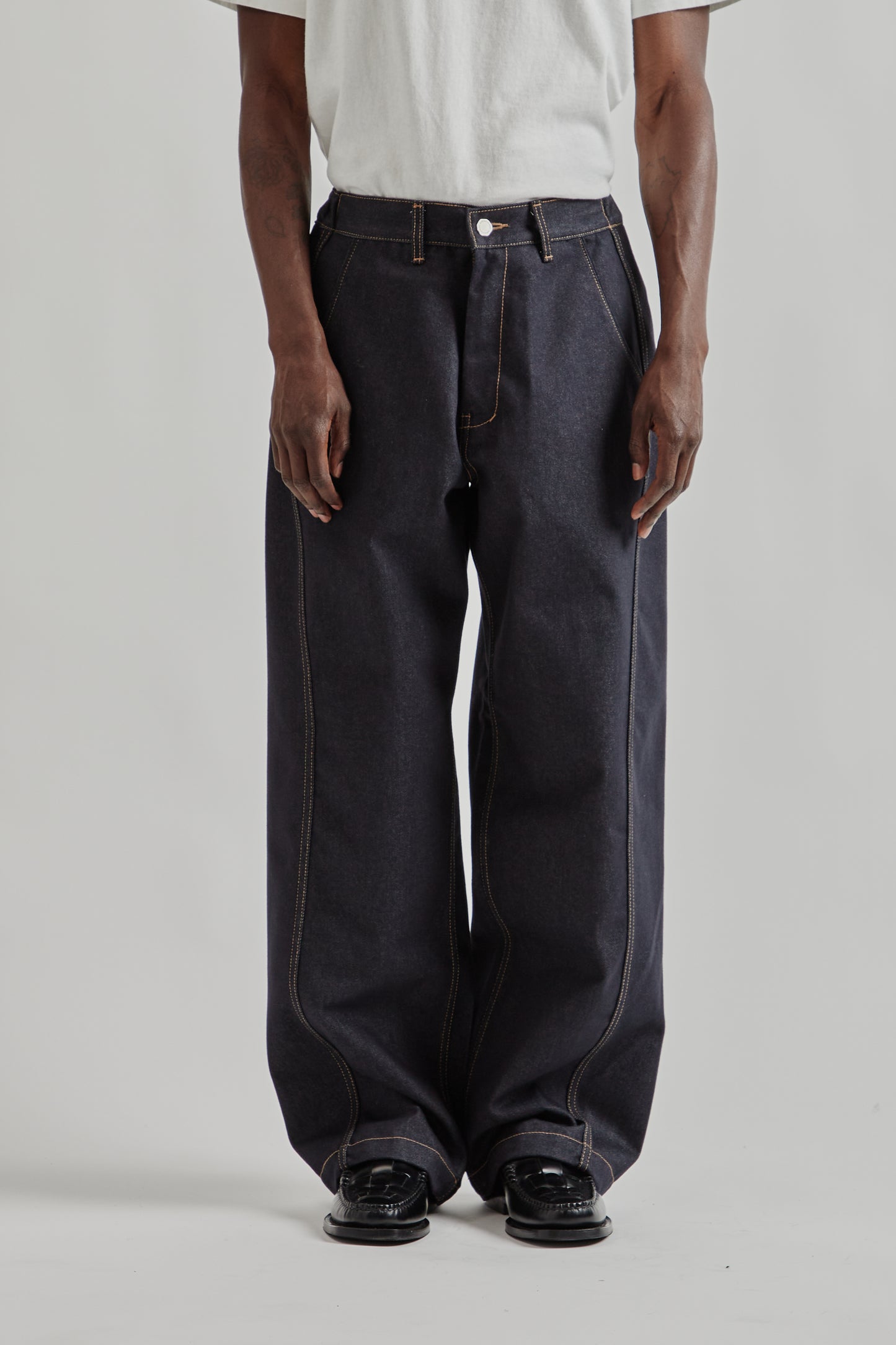 Estudio Niksen FW25 Raw Denim In-Stitch Jeans Indigo 5