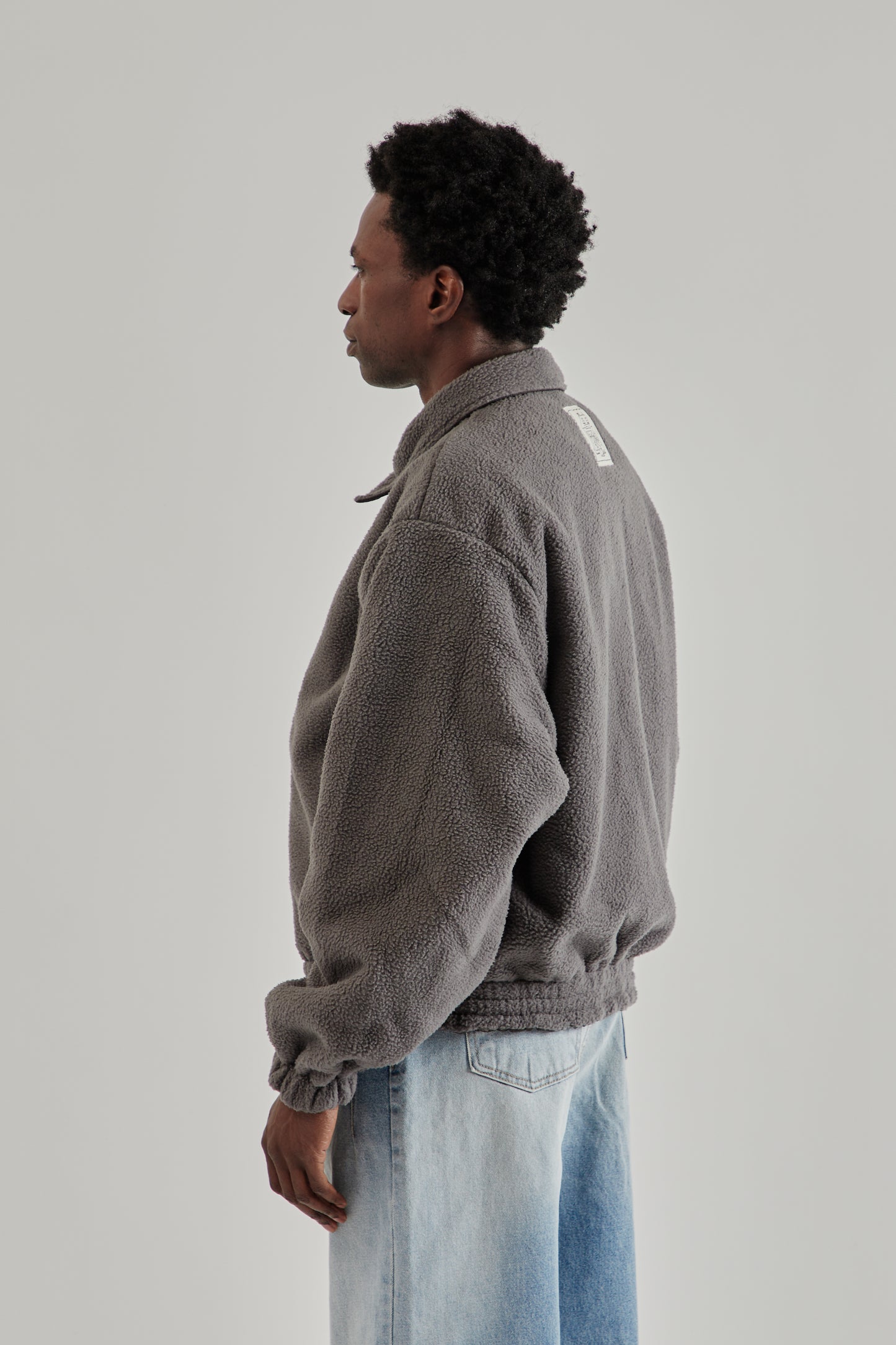 Estudio Niksen FW25 Reversible Bomber Jacket Grey16