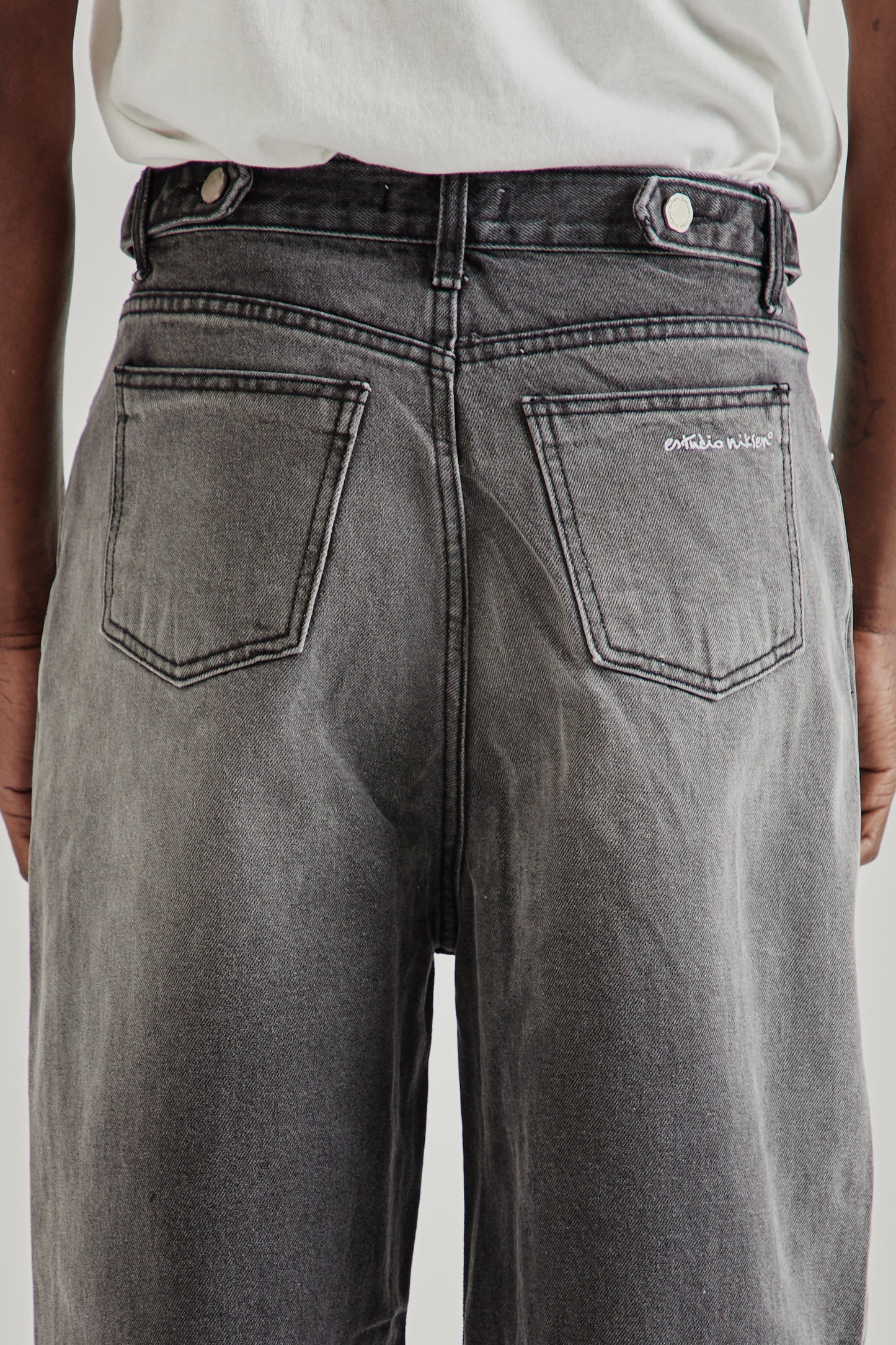 Estudio Niksen FW25 Side-Button Denim Jeans Black Denim5