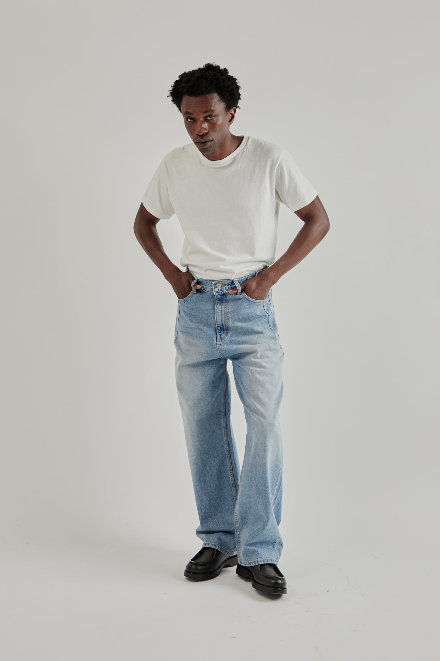 Estudio Niksen FW25 Side-Button Denim Jeans Blue9