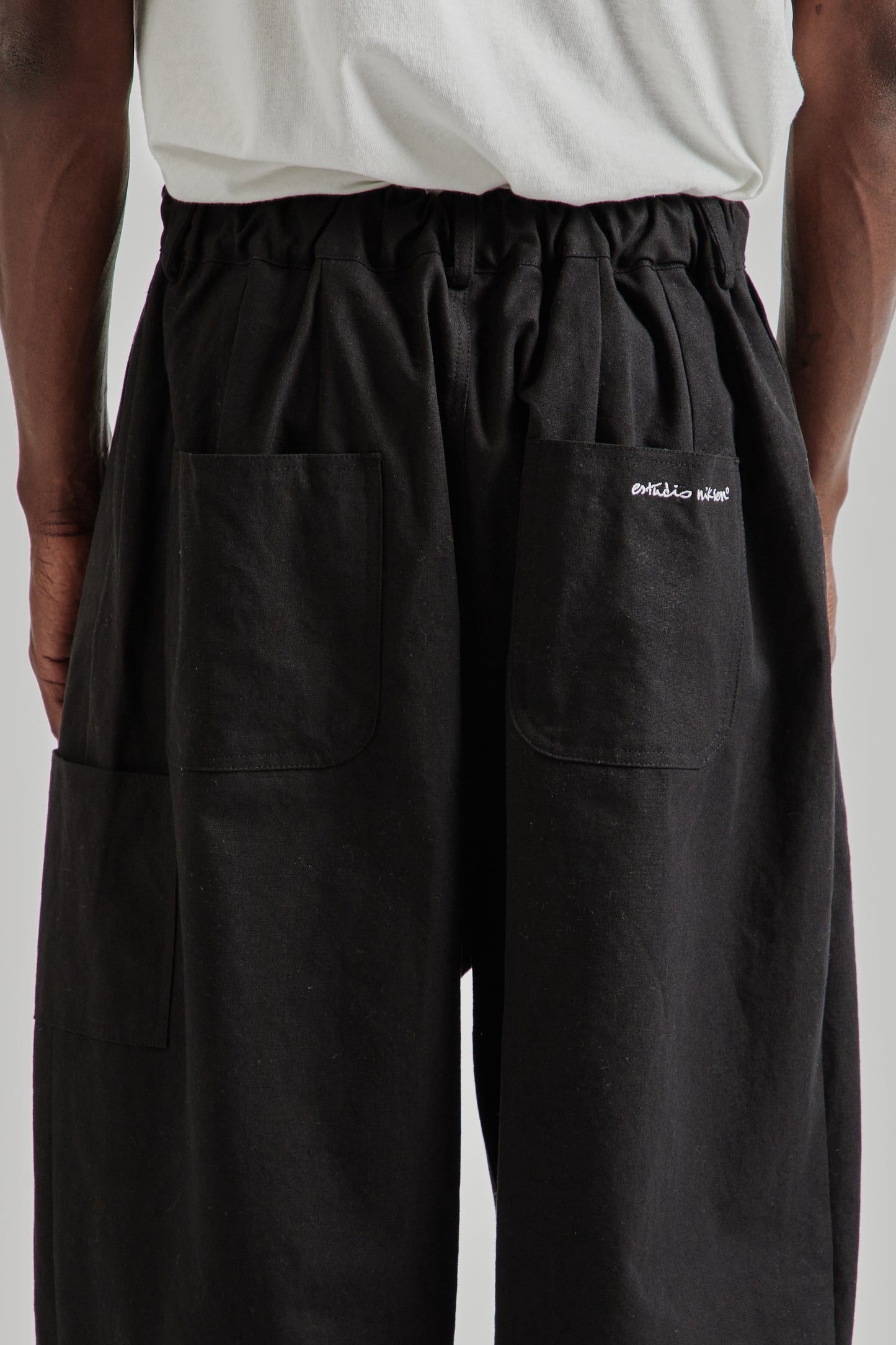 Estudio Niksen FW25 Stopper Balloon Trousers Black 11