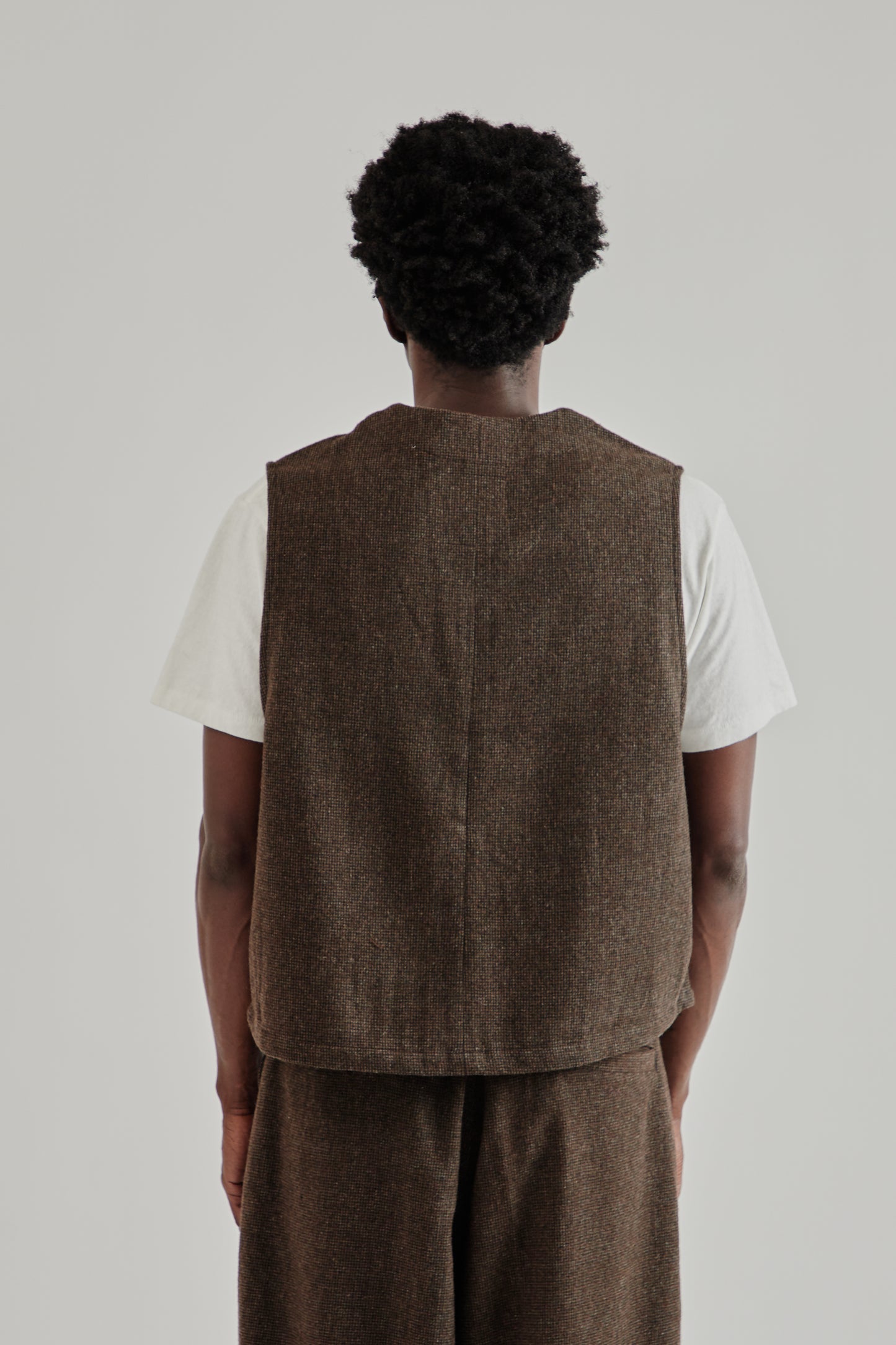 Estudio Niksen FW25 Wool Pocket Vest Brown5