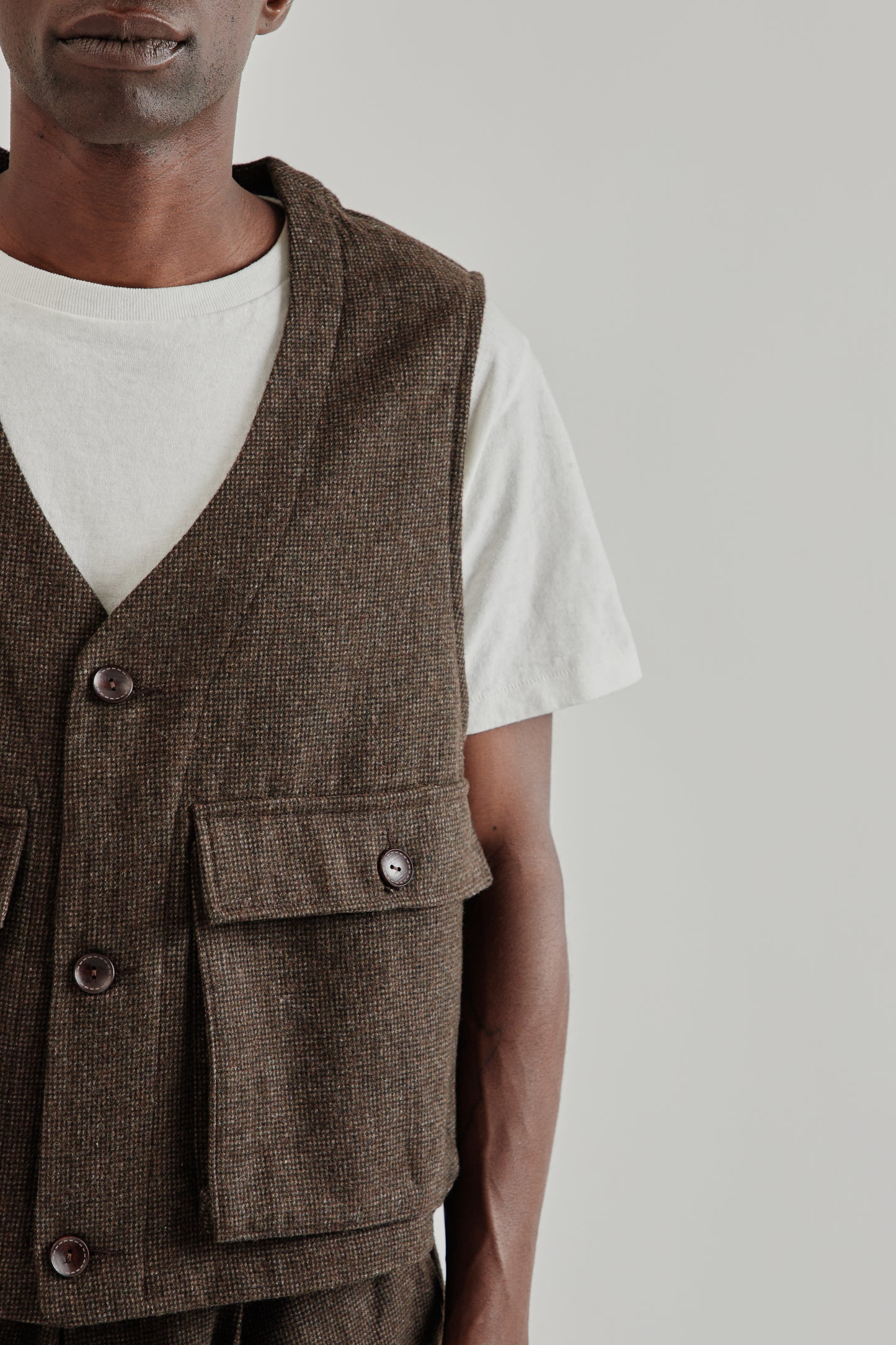 Estudio Niksen FW25 Wool Pocket Vest Brown7