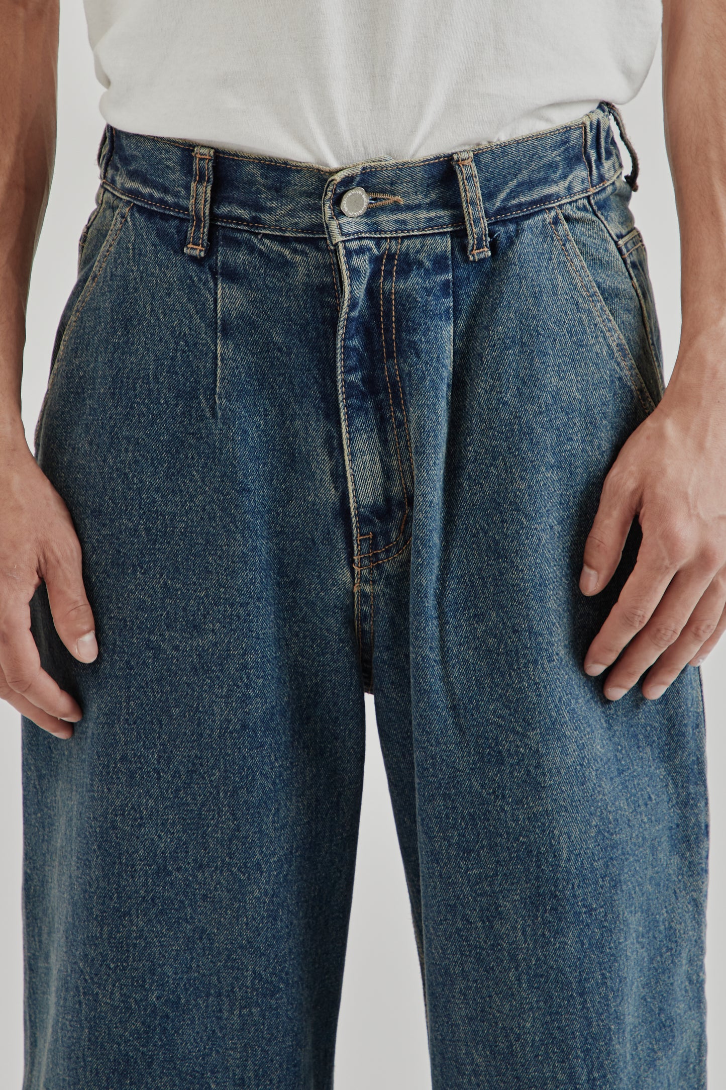 Big Hem Denim Jeans - Blue Wash