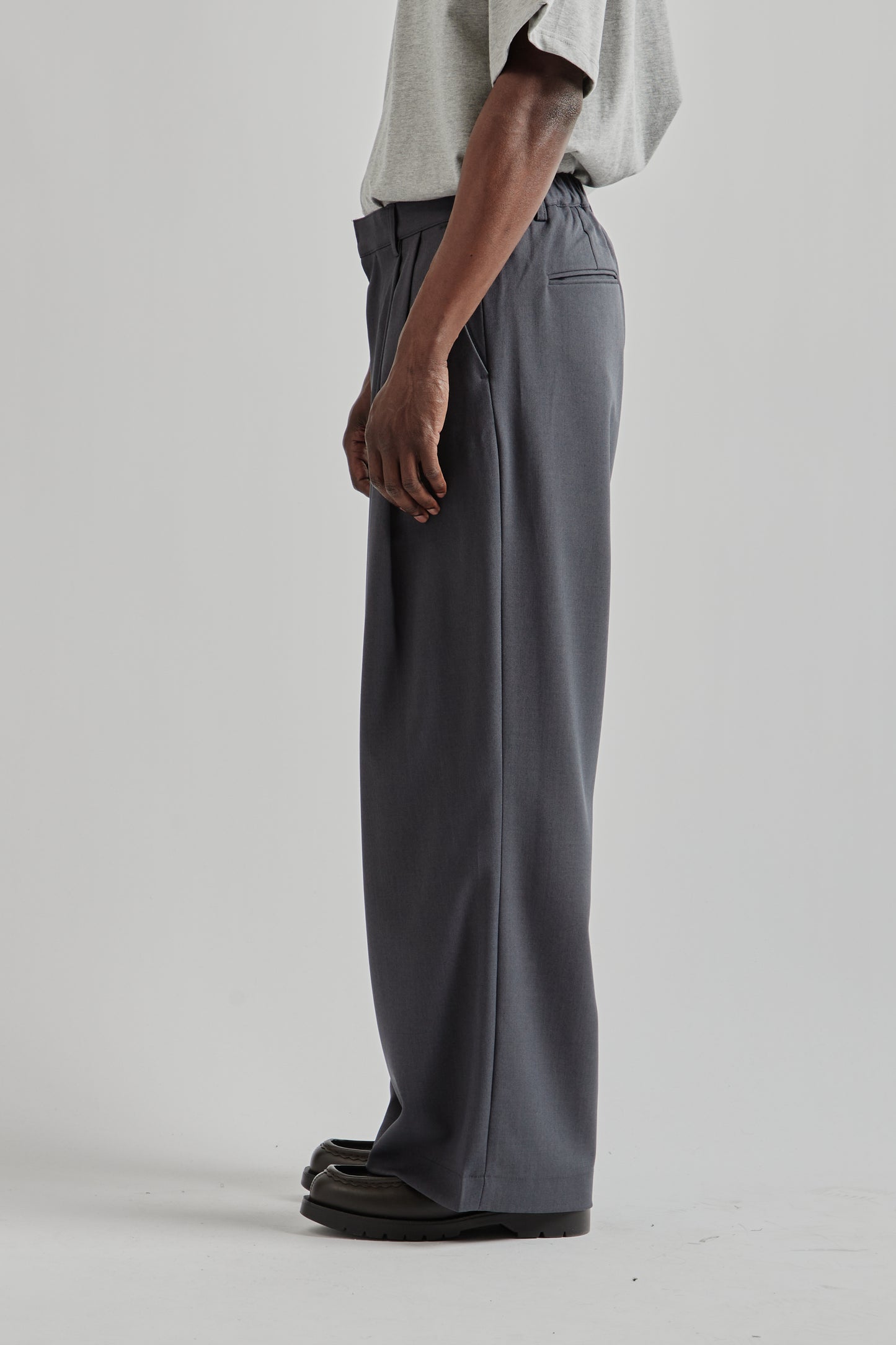 Pintuck Maxi Trousers - Grey