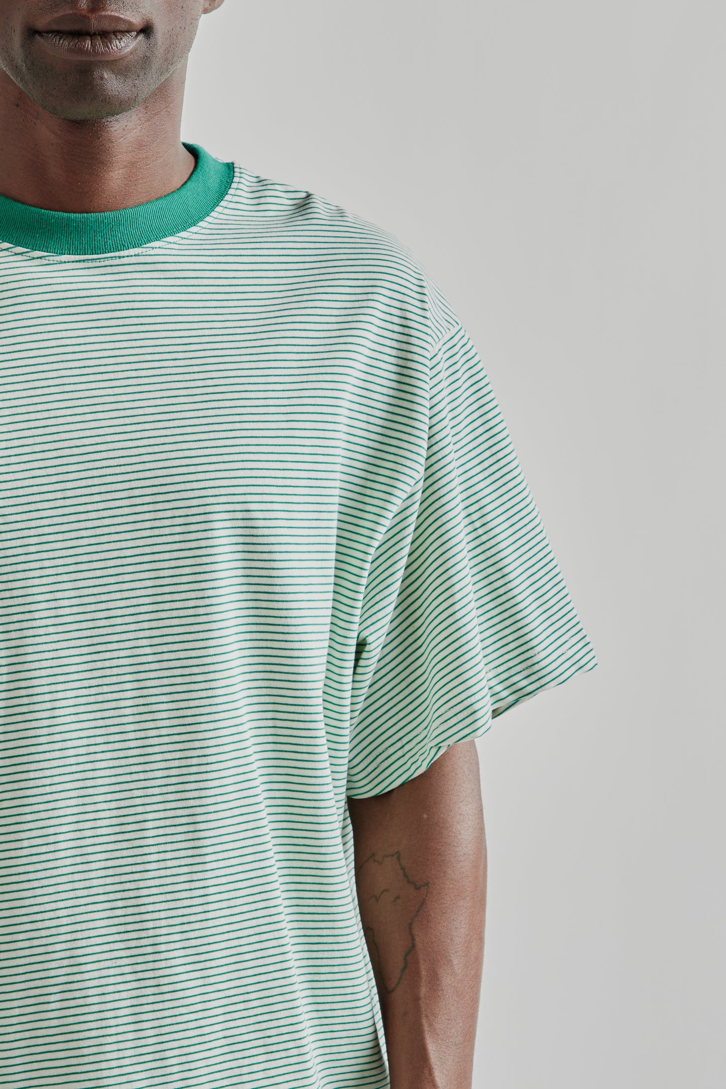 Signature Cropped Tee - Green Stripe