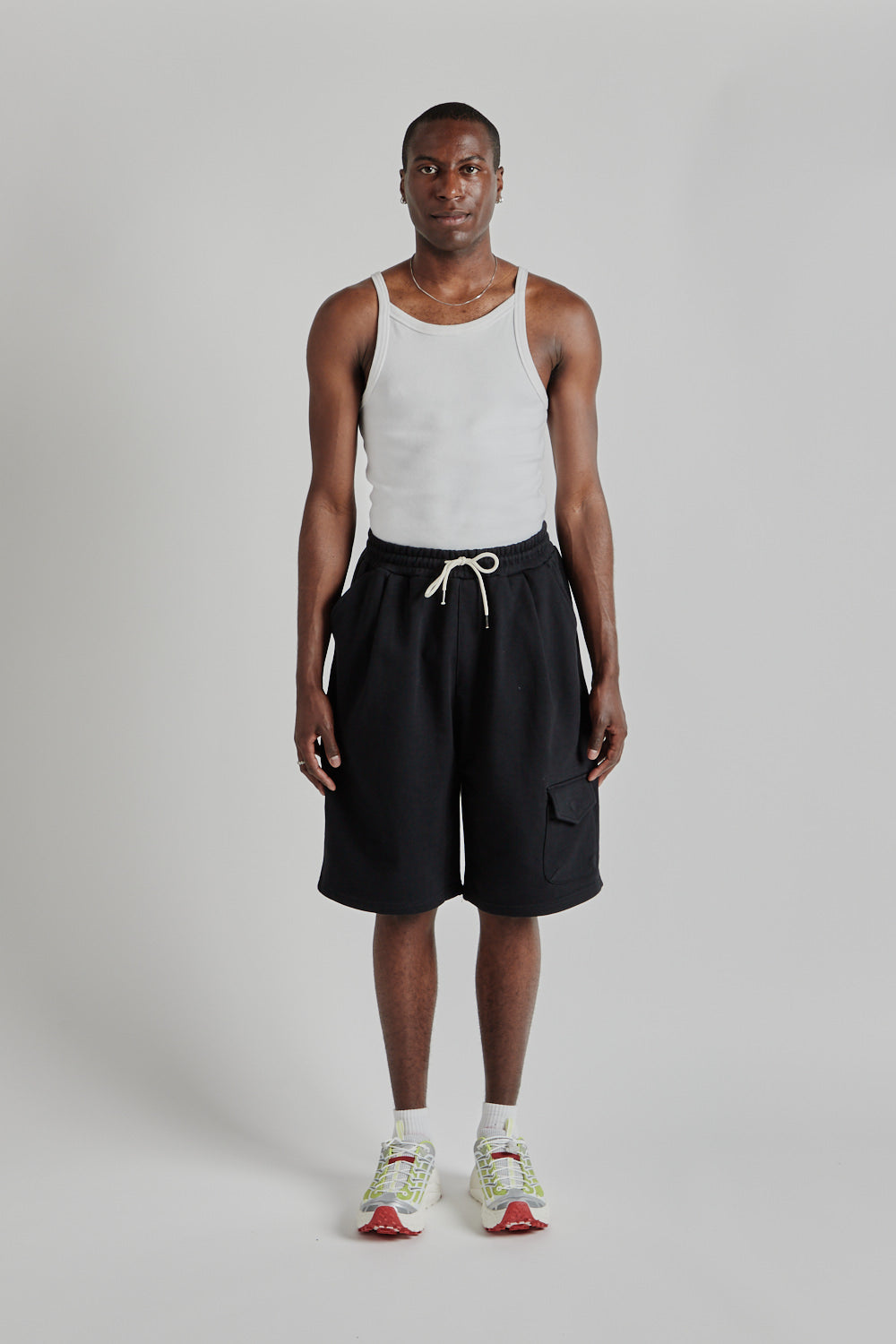 Pouch Pocket Sweat Shirts - Black - Wallace Mercantile Shop