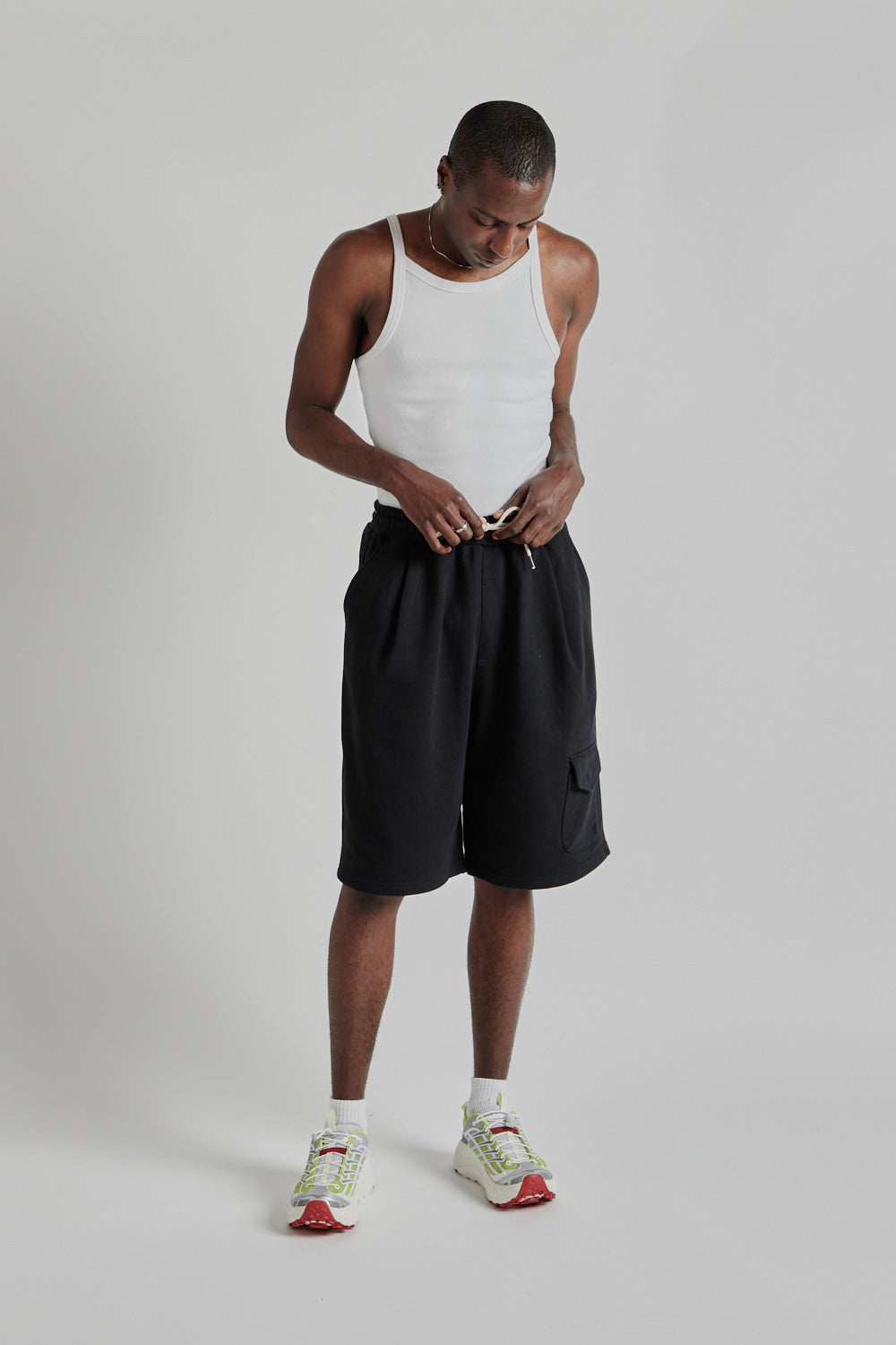 Pouch Pocket Sweat Shirts - Black - Wallace Mercantile Shop