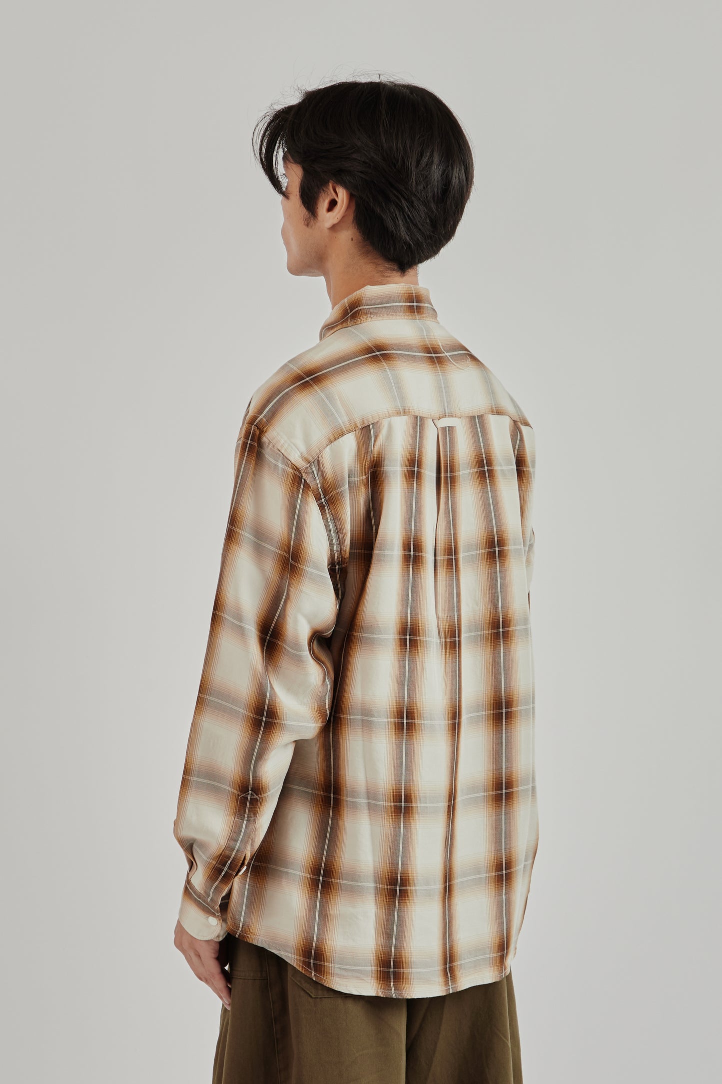 Frizmworks SS25 Lyocell Check Relaxed Shirt Beige 4