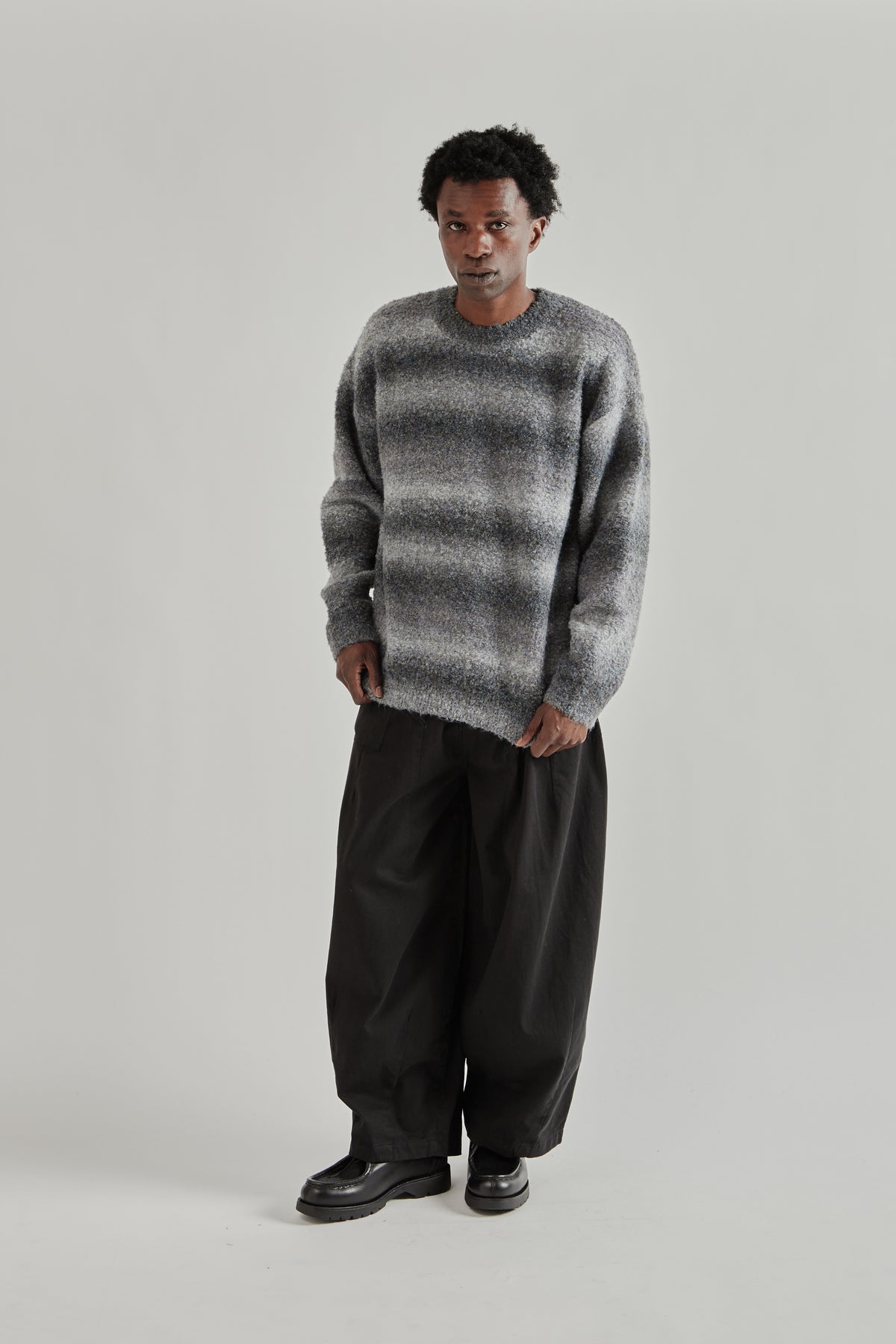 Frizmworks SS26 Gradation Boucle Knit Grey4501