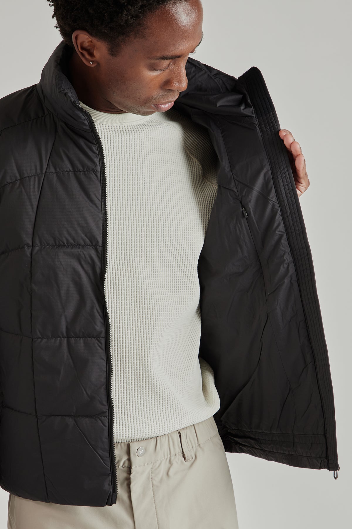 Gridded Down Jacket - Black