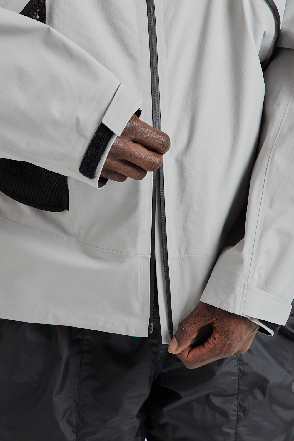 Goldwin SS25 Pertex Shield Air Mountaineering Jacket Snow Gray 012
