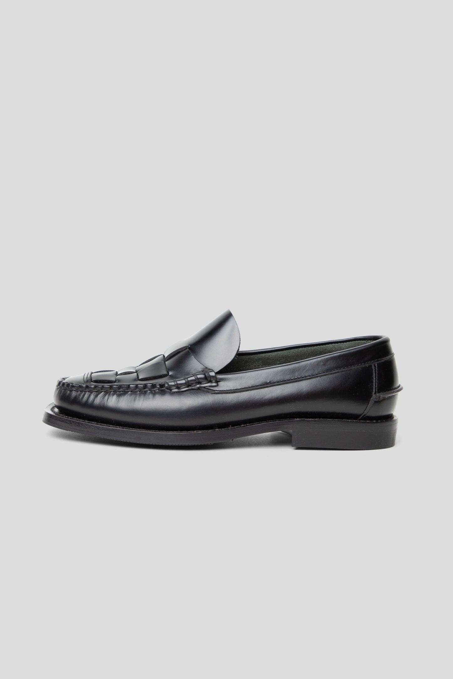 Hereu FW25 Nombela Vibram Loafer Black 05