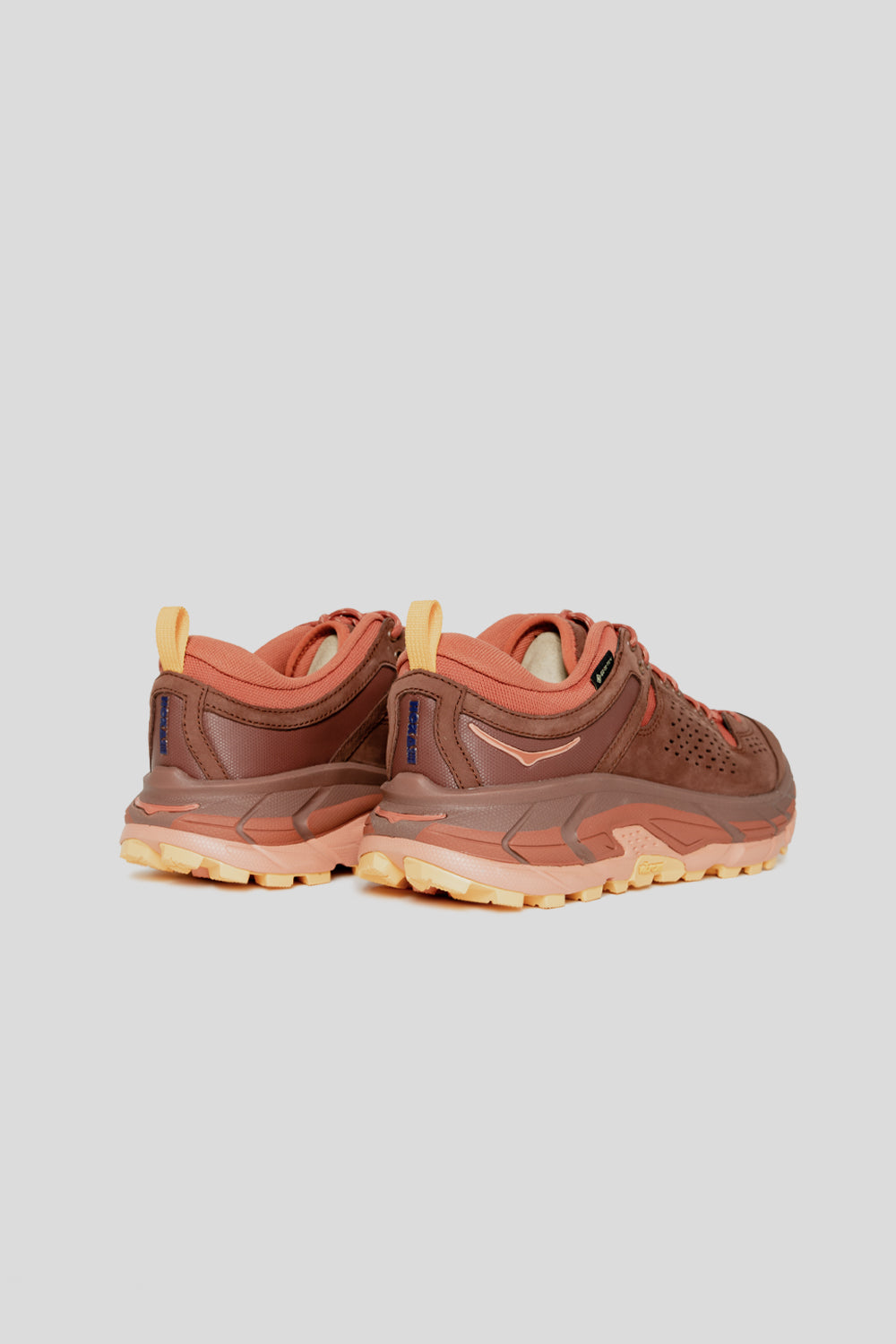 Hoka All Gender TOR ULTRA LO in Spice/Hot Sauce