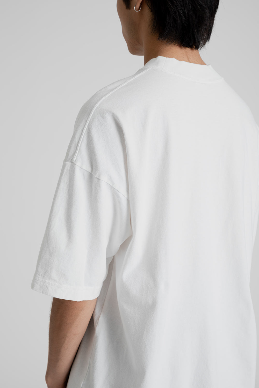 Jackman Midneck Tee in White