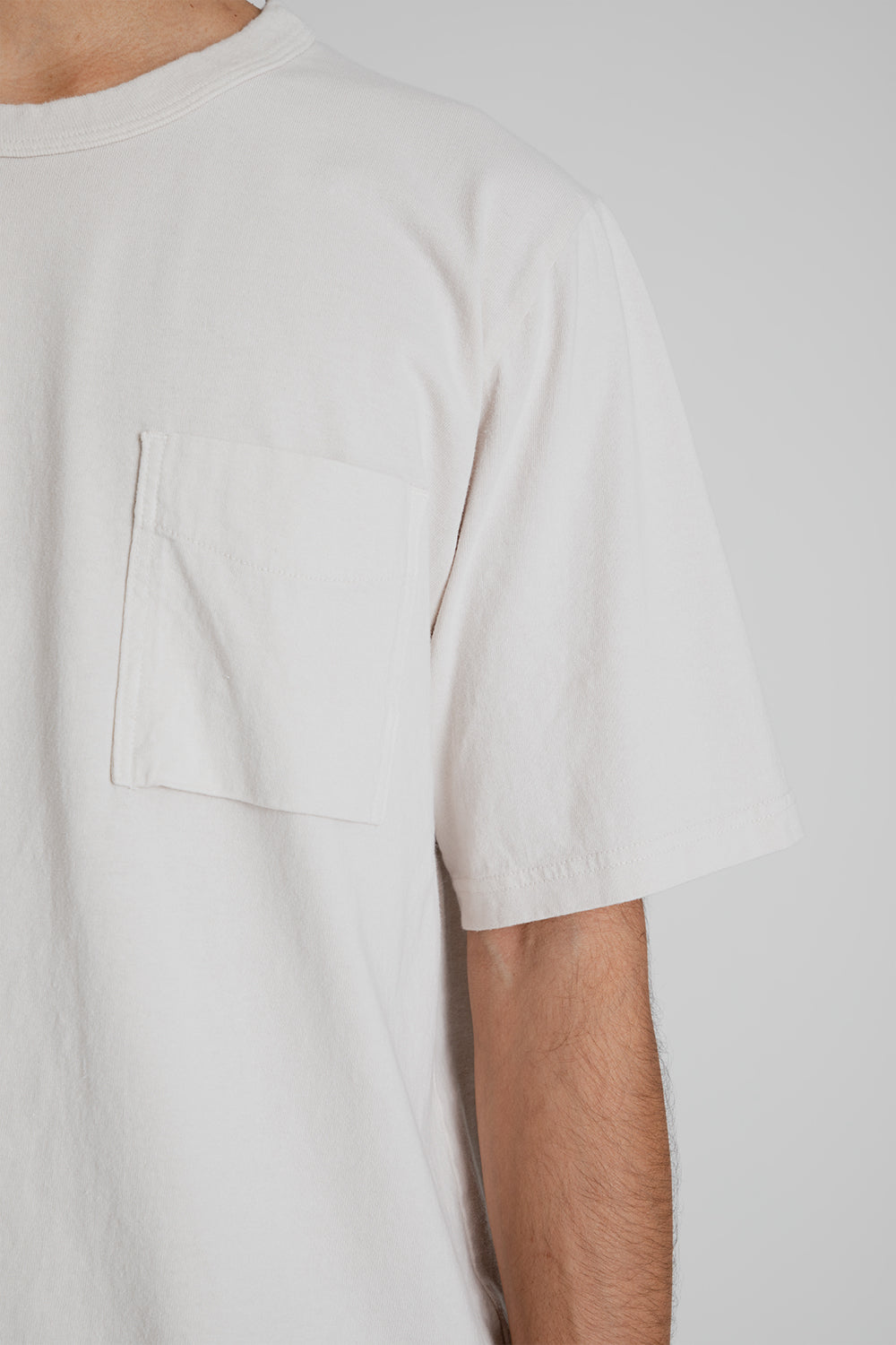 Jackman Pocket T-Shirt in Drop Pink