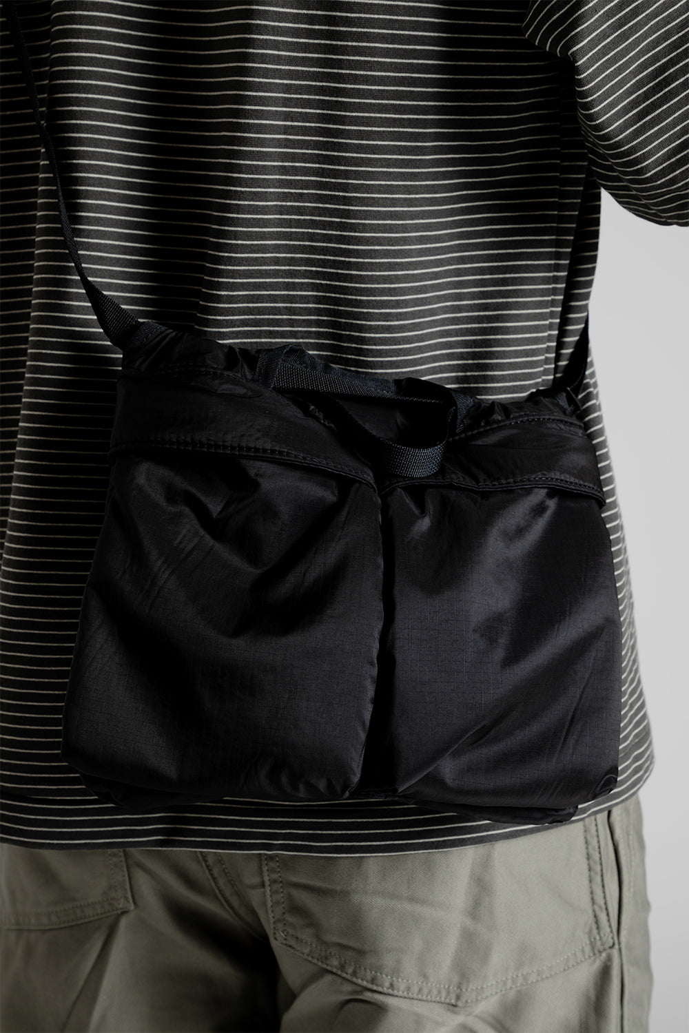Kaptain Sunshine Small Flight Bag in Black.
