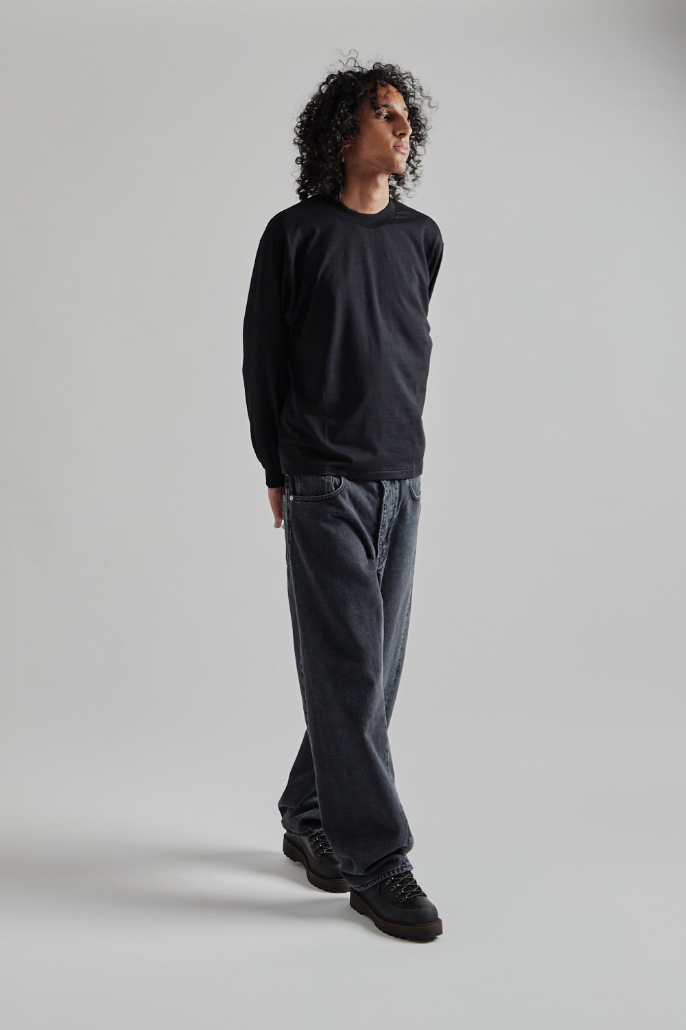 Kaptain Sunshine Suvin Supima Tube L/S Tee Light in Black