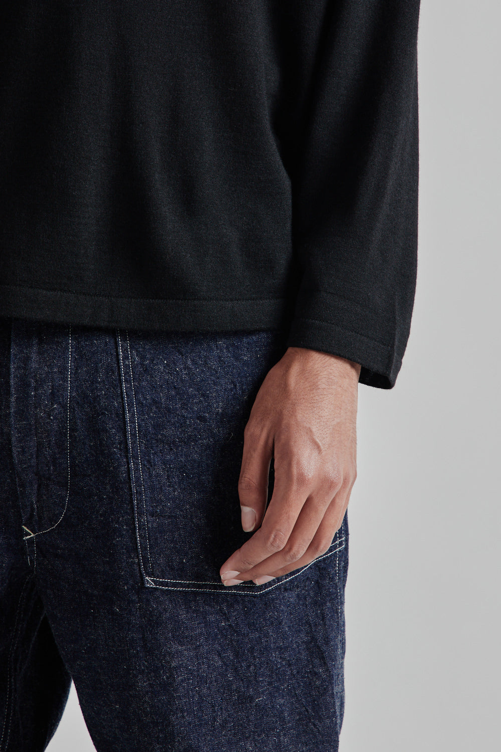 Kaptain Sunshine Wool Cashmere Silk Knit Crew Neck P/O in Black