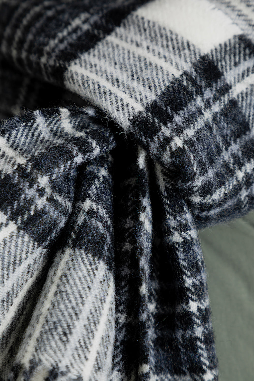 Kestin Bowhill Grey Tartan Scarf