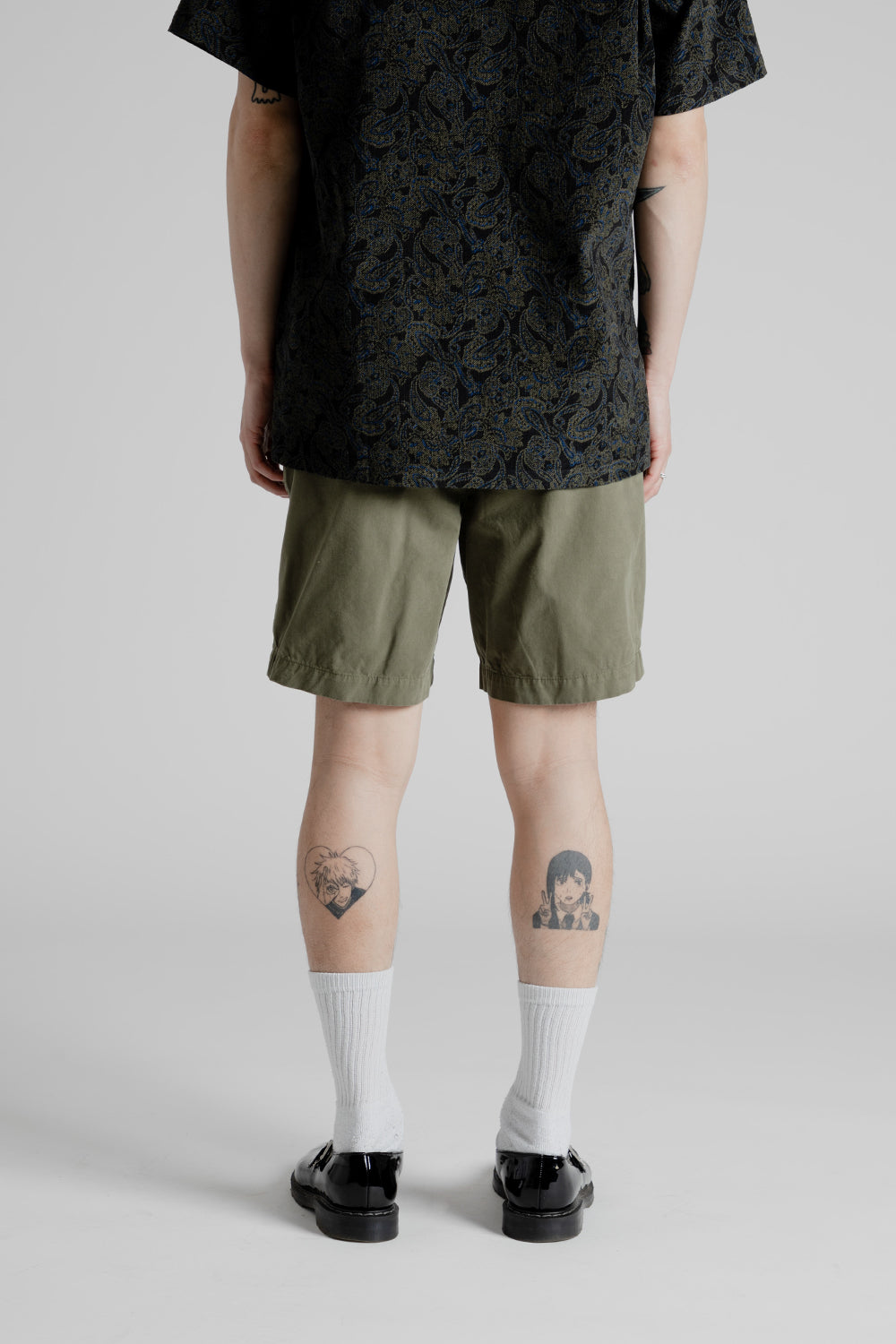 Kestin Inverness Shorts in Olive.