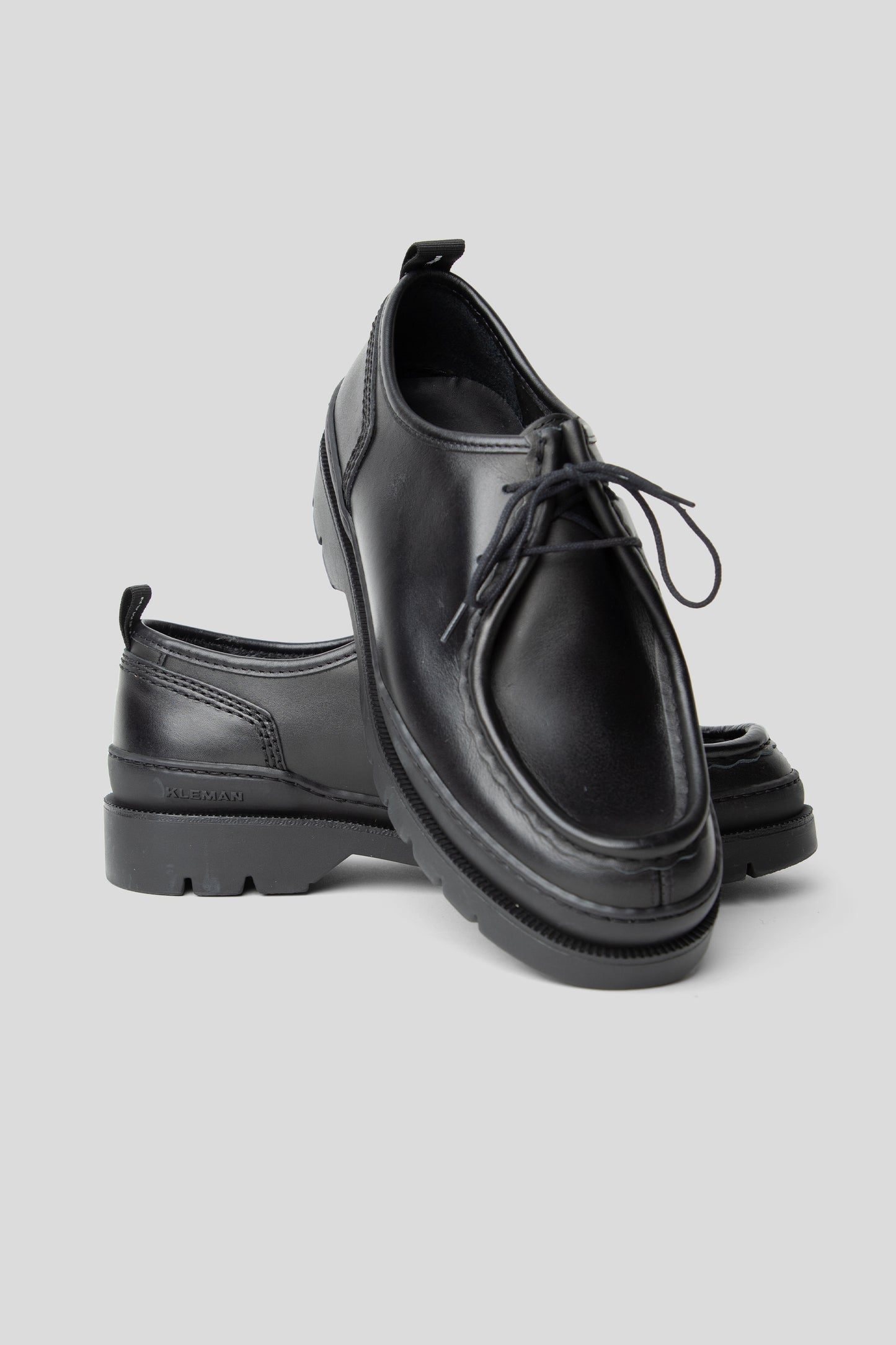 Major - Black