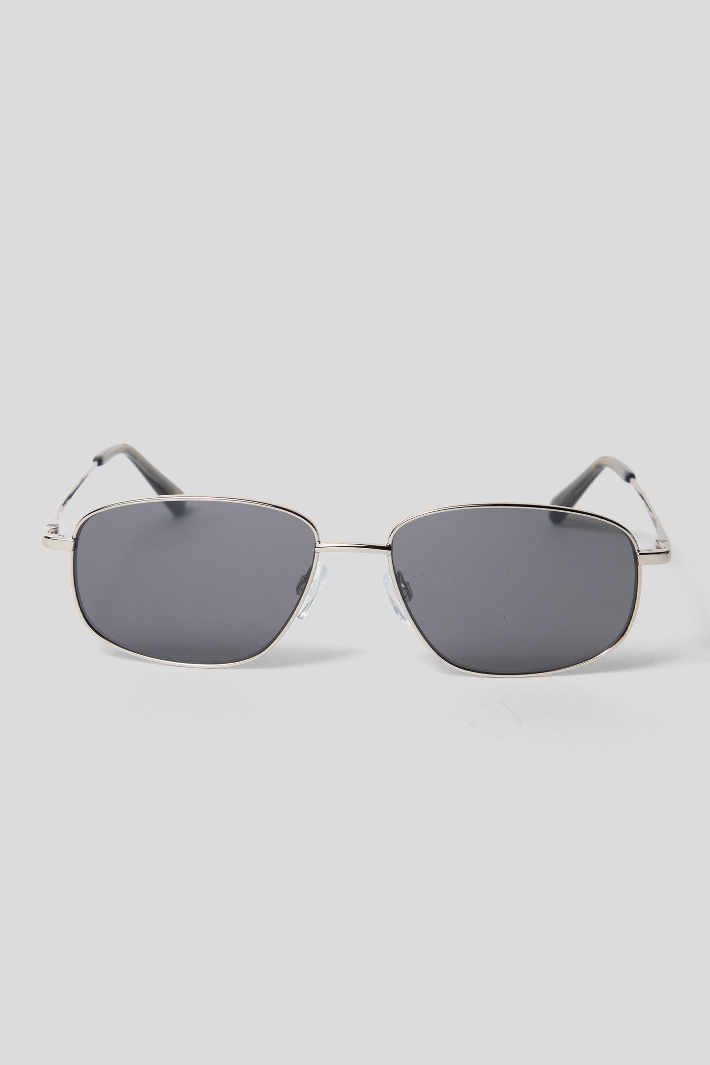 MessyWeekend Laurence Silver Grey 02