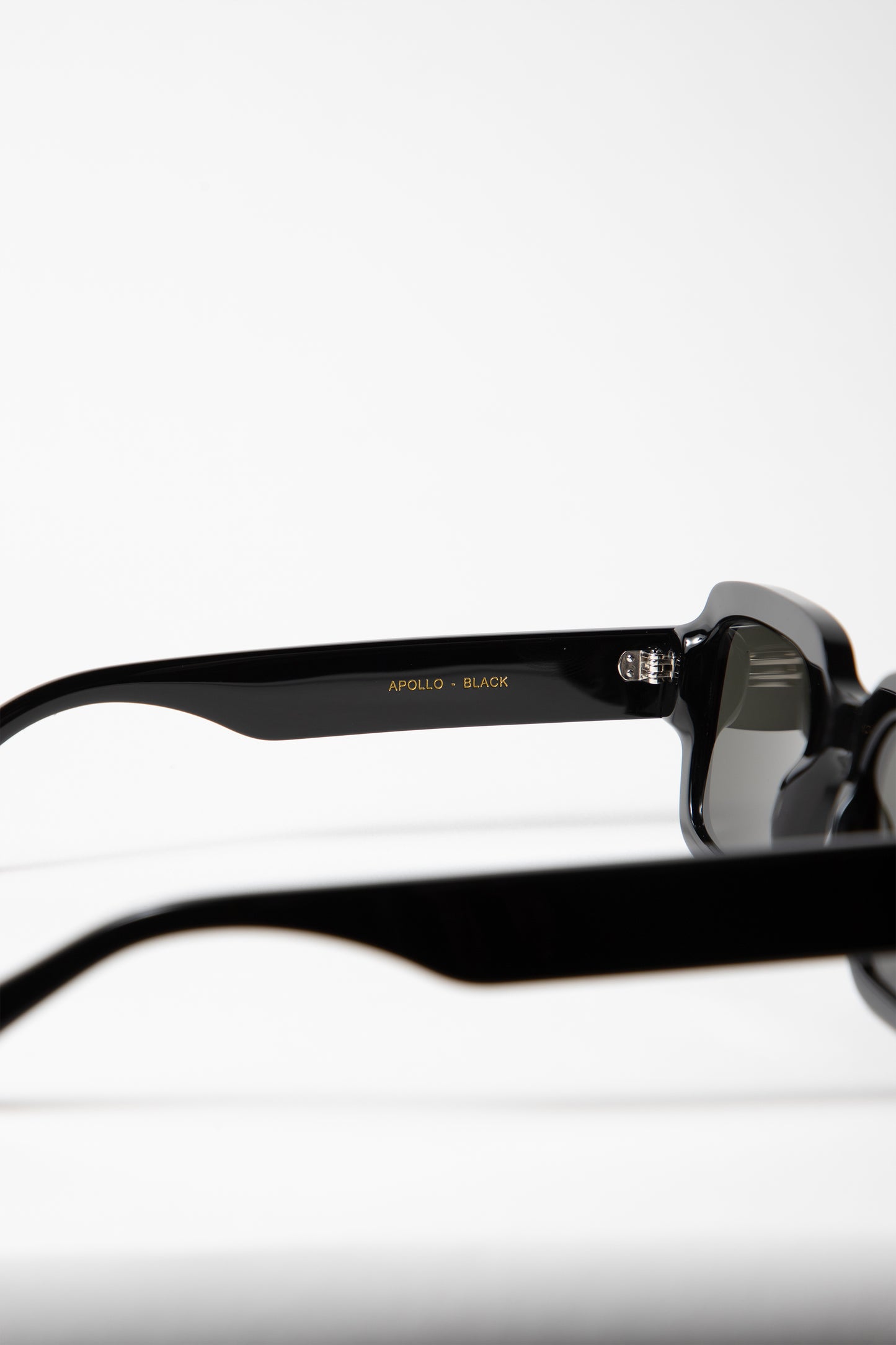 Apollo - Black/Green Solid Lens - Wallace Mercantile Shop