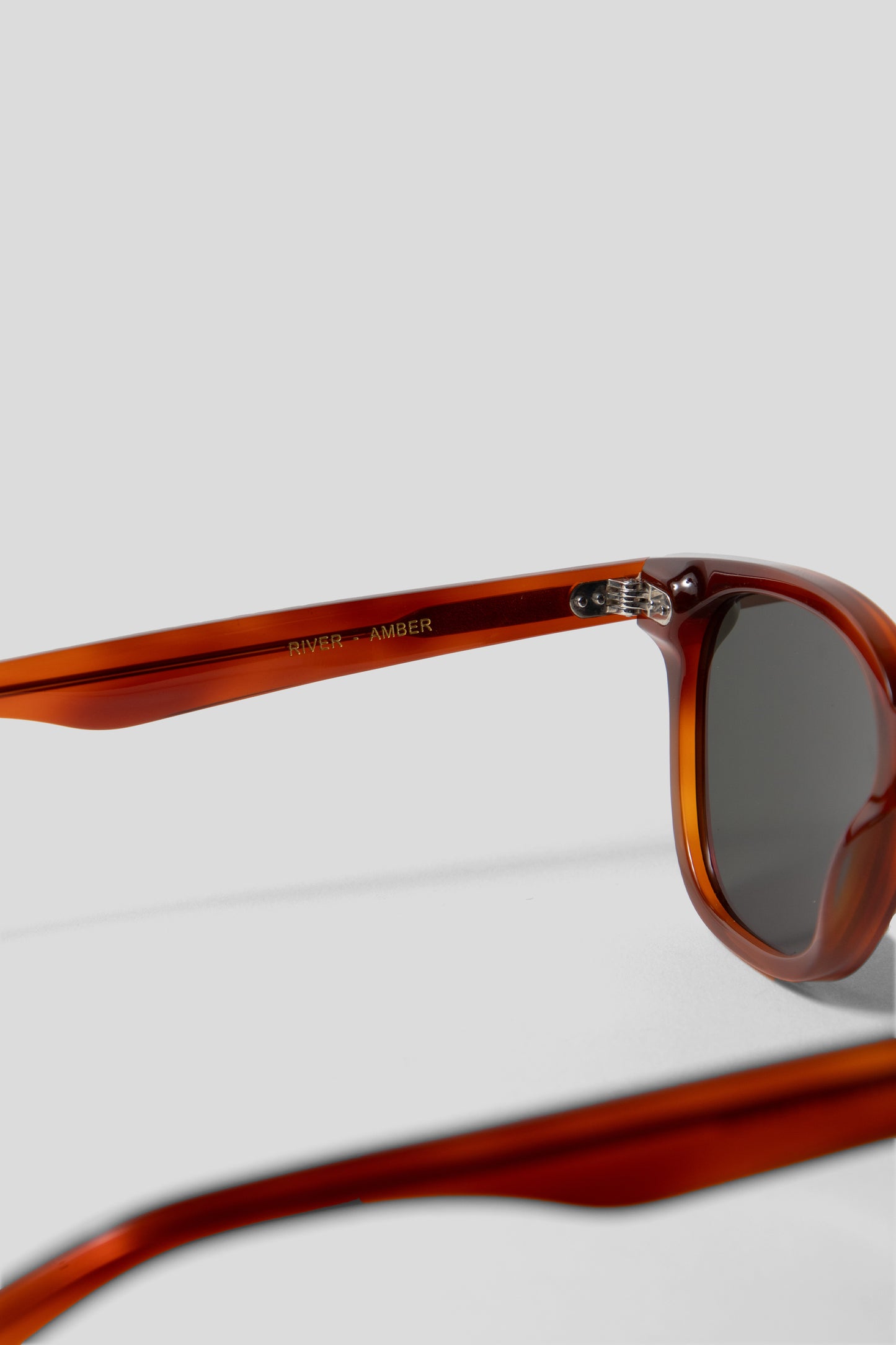 River - Amber/Green Solid Lens - Wallace Mercantile Shop