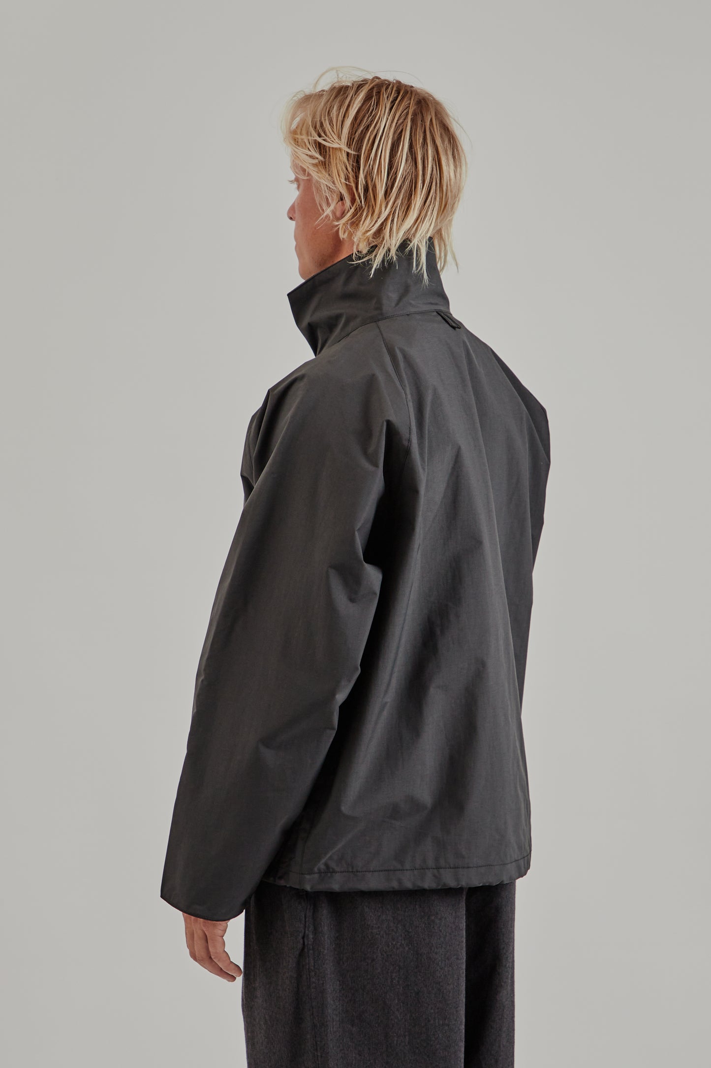 Nanamica FW25 2L Pertex Unlimited Field Short Jacket Black 4