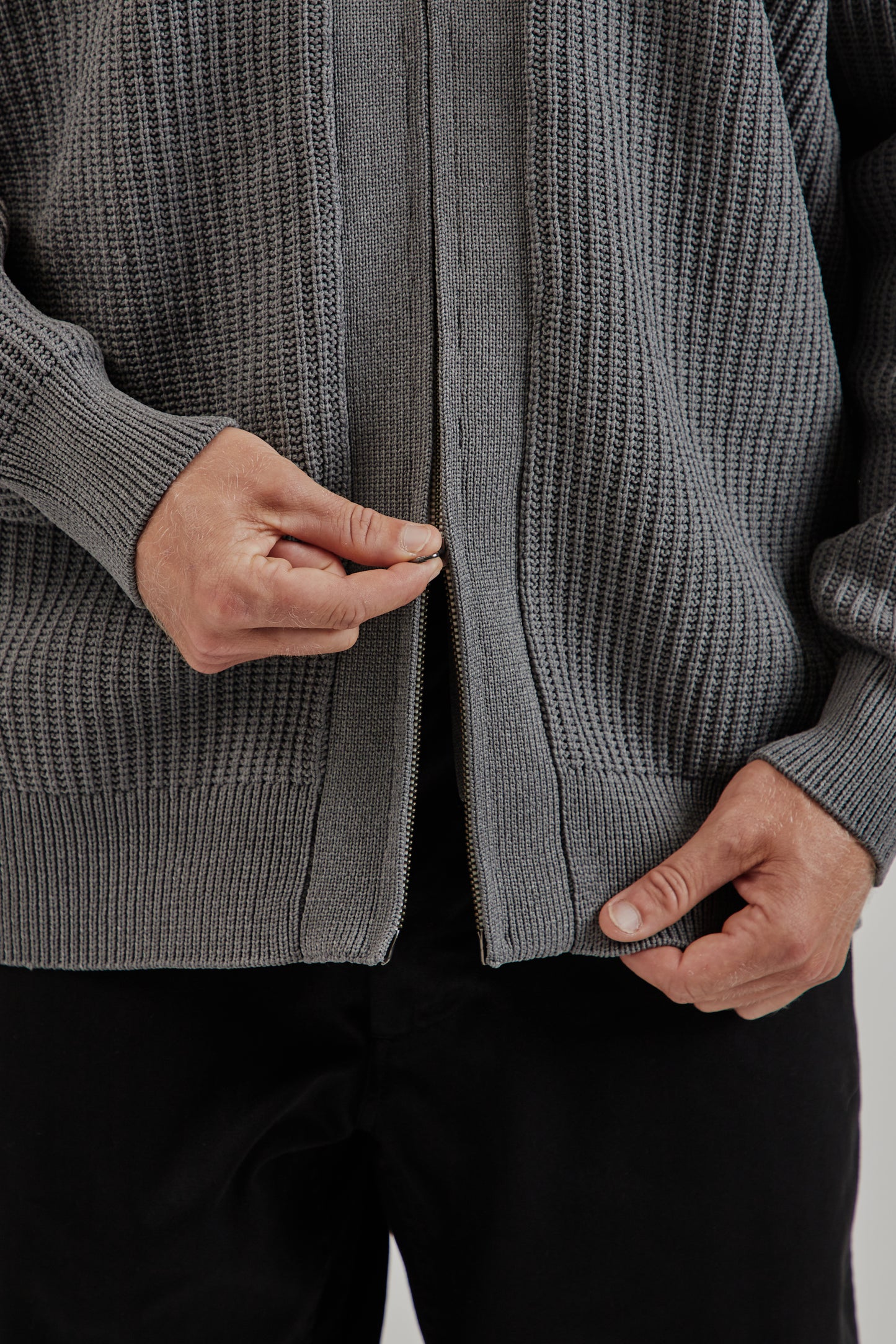 Nanamica FW25 5G Zip Cardigan Heather Gray 10