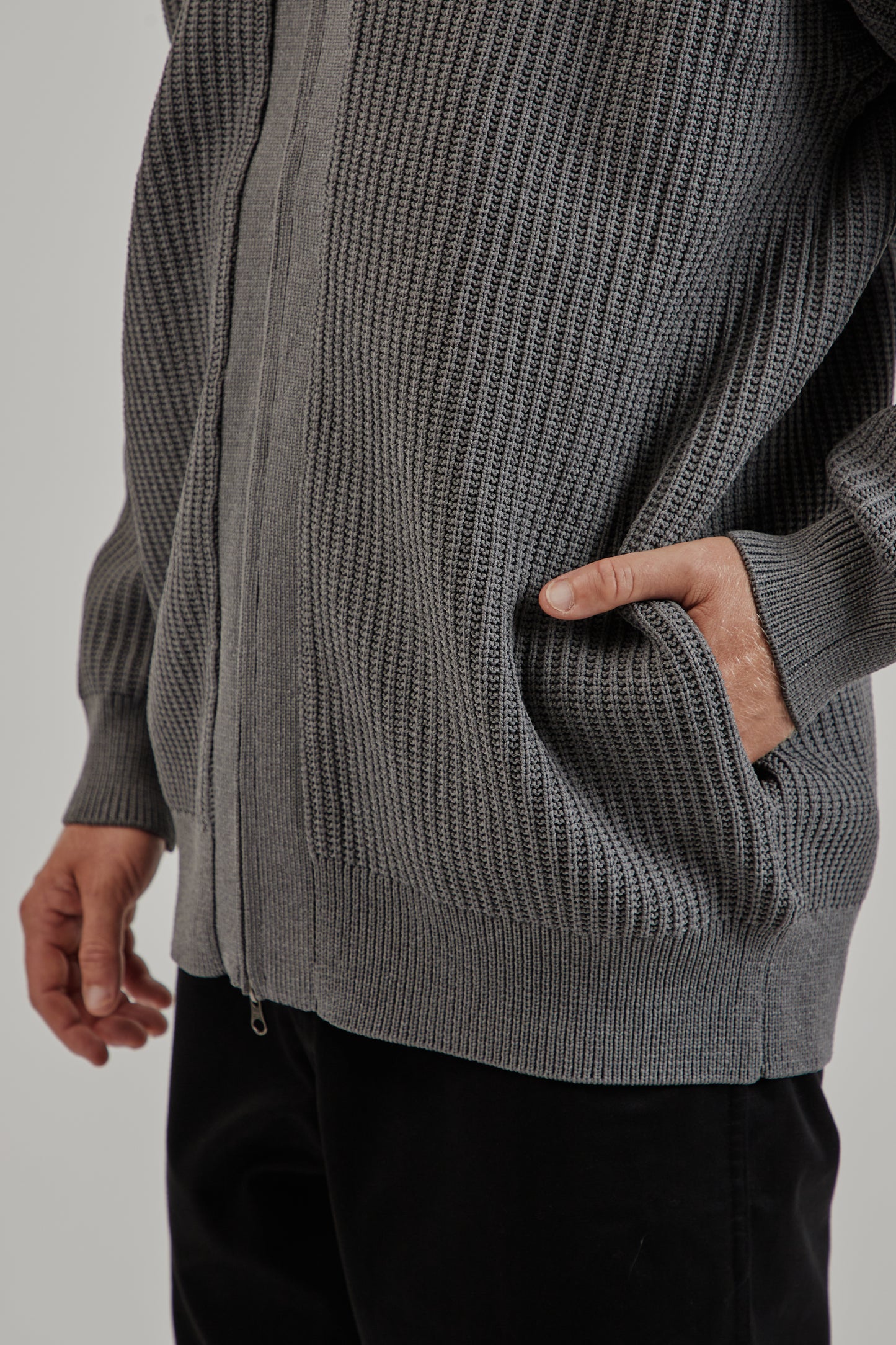 Nanamica FW25 5G Zip Cardigan Heather Gray 11